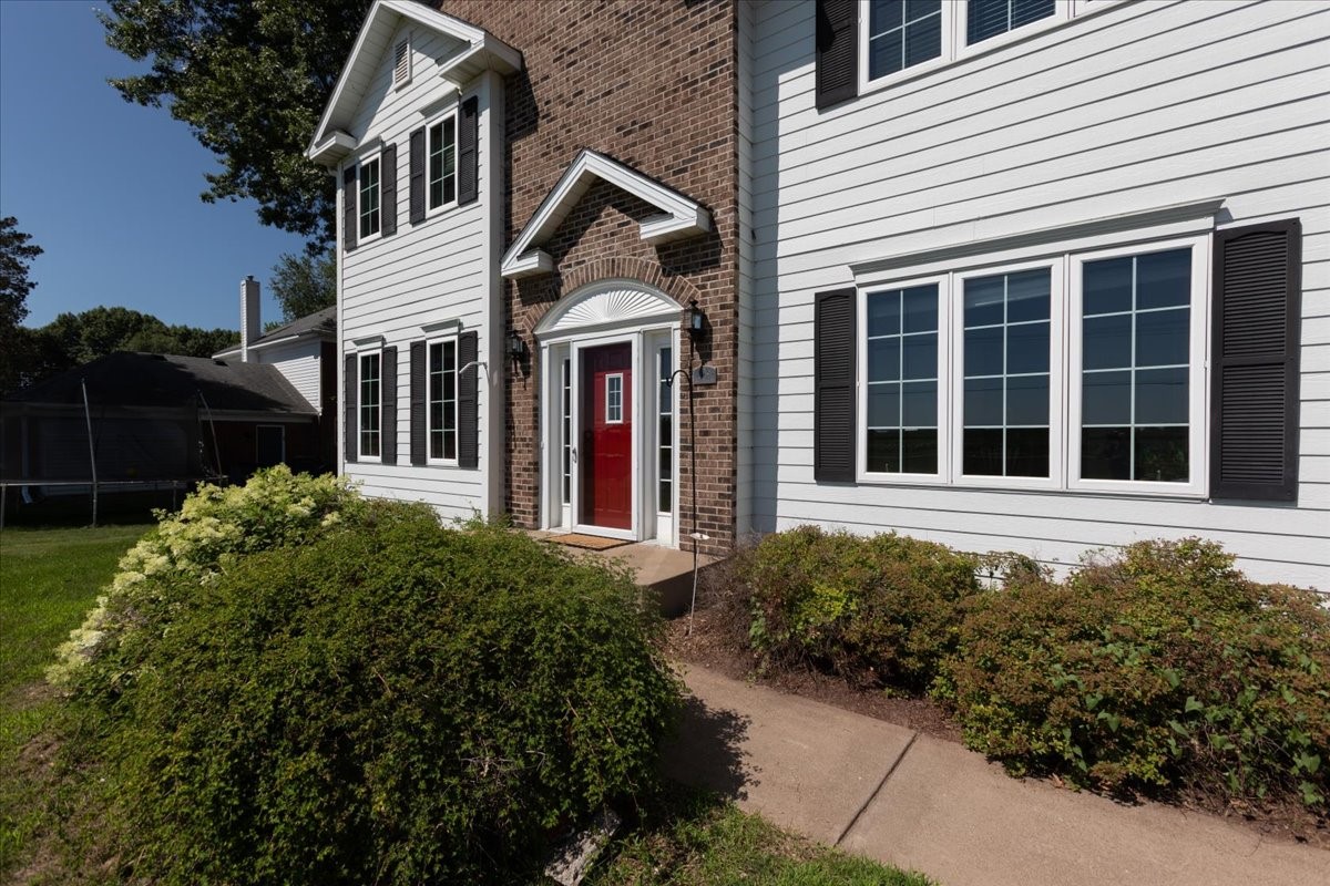 309 Red Cedar Street Property Photo 2