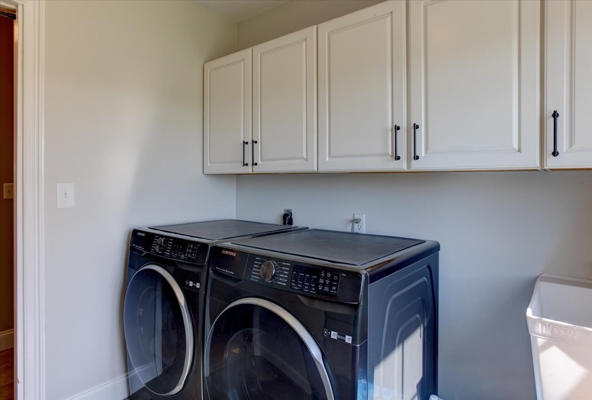309 Red Cedar Street Property Photo 23