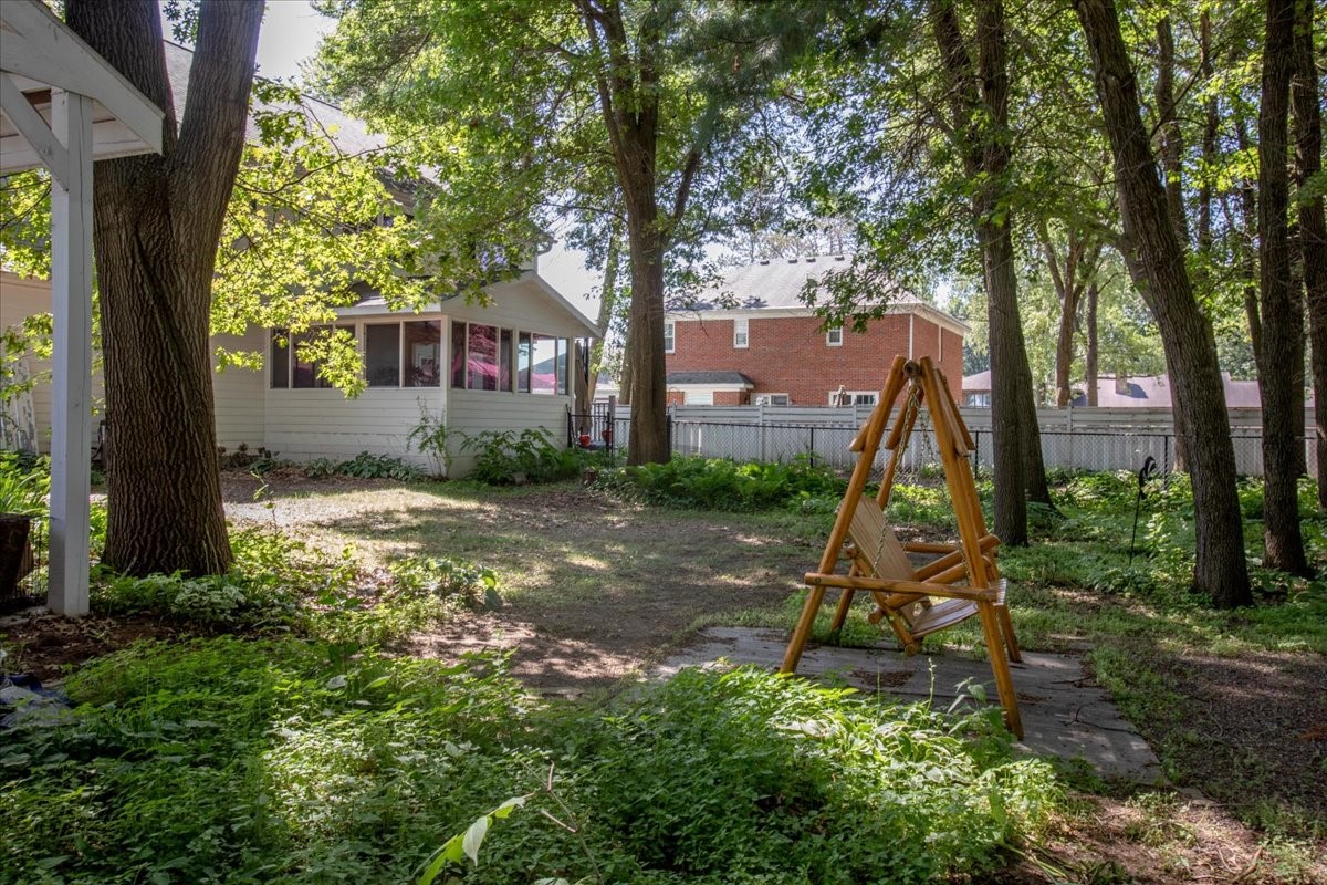309 Red Cedar Street Property Photo 43