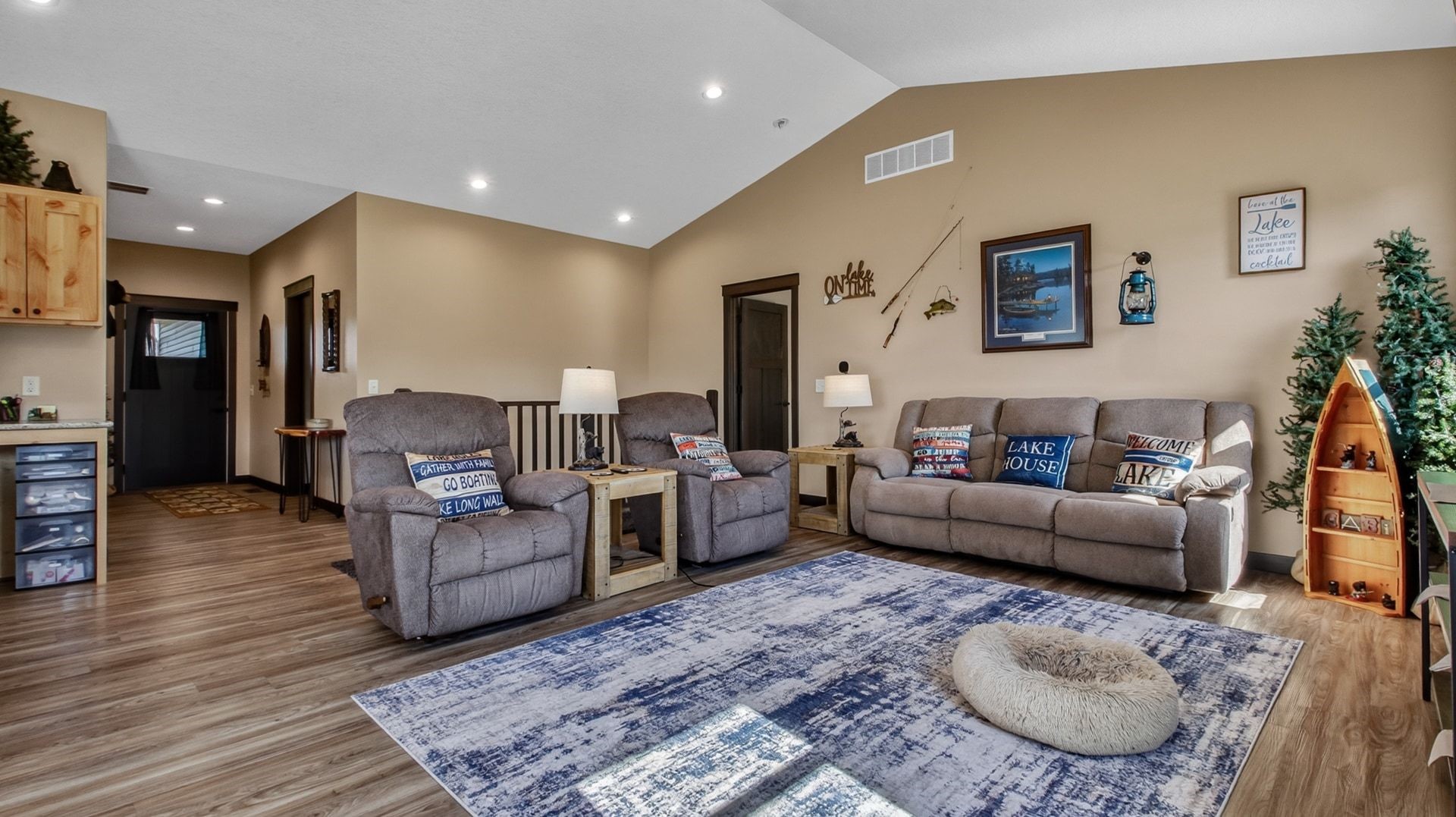 26969 252nd Court Property Photo 4