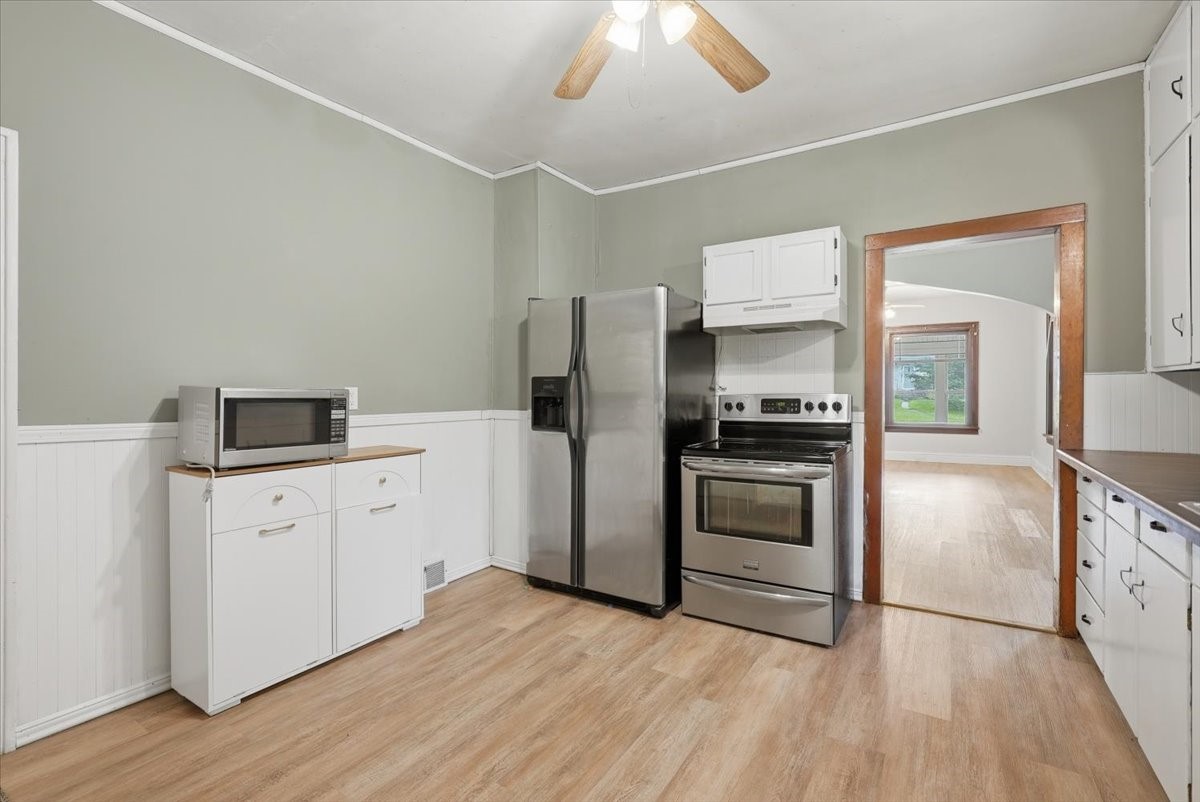146 W Winter Avenue Property Photo 6