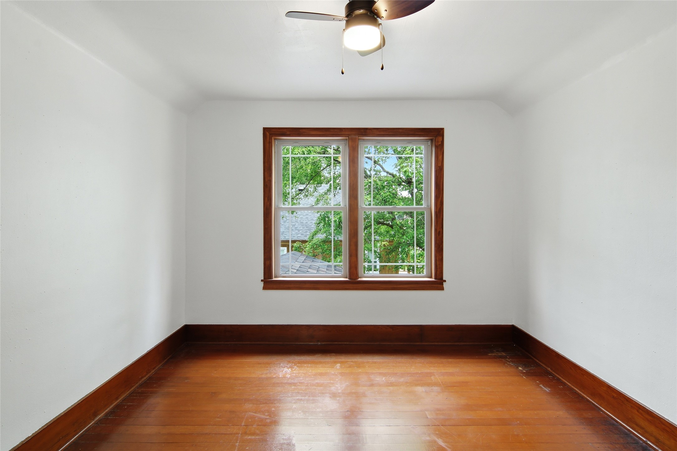 14006 Pine Street Property Photo 20
