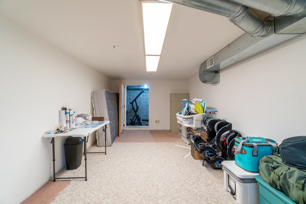 1015 Wilson Avenue Property Photo 23