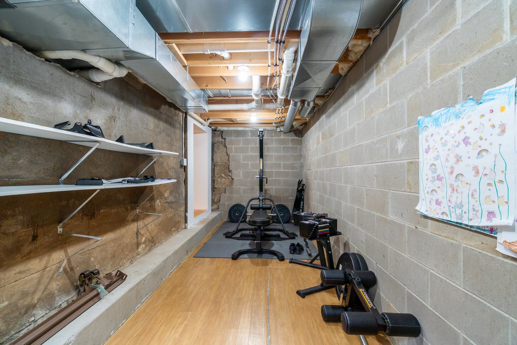 1015 Wilson Avenue Property Photo 25