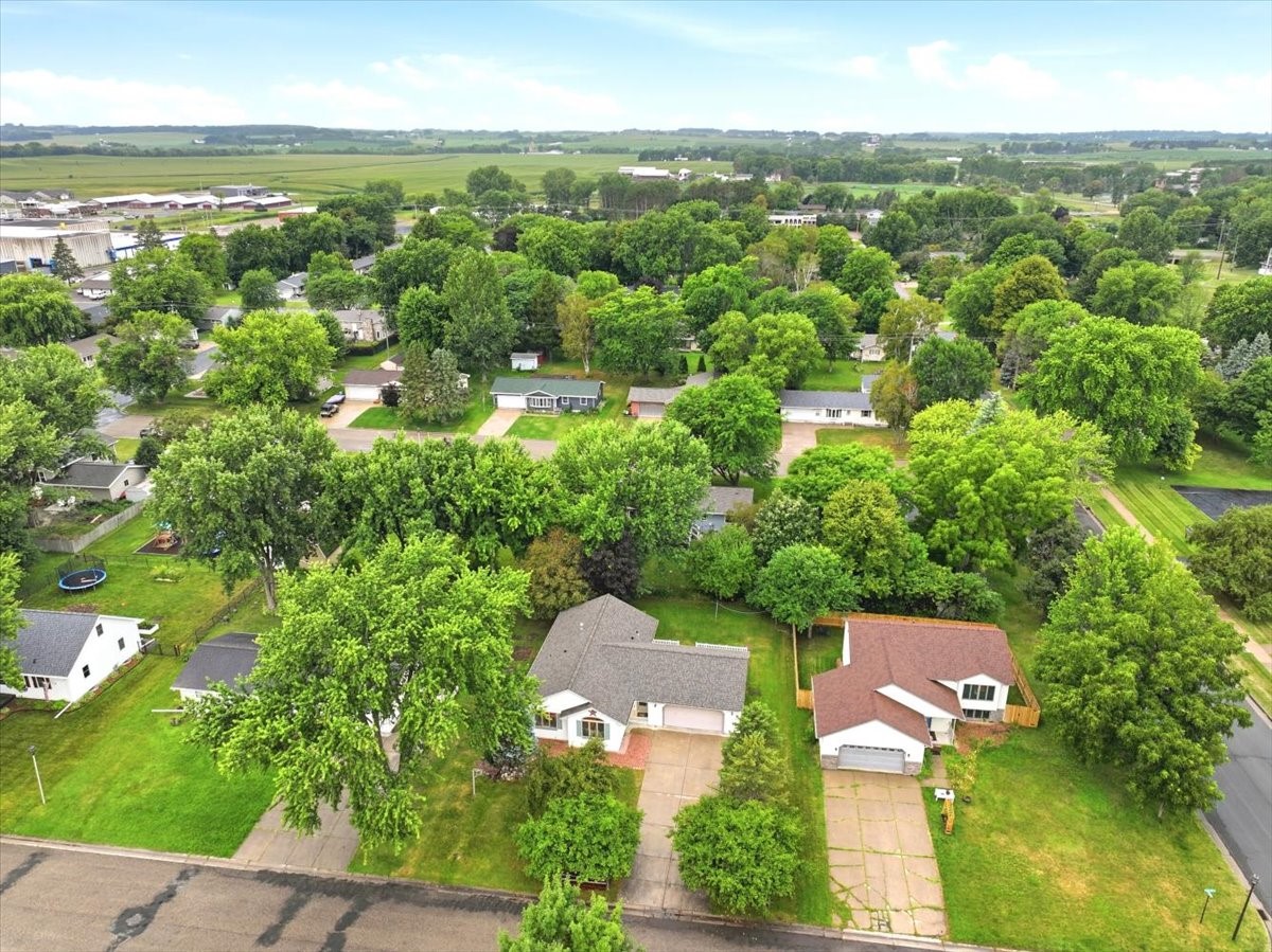 1420 6th Avenue Property Photo 3