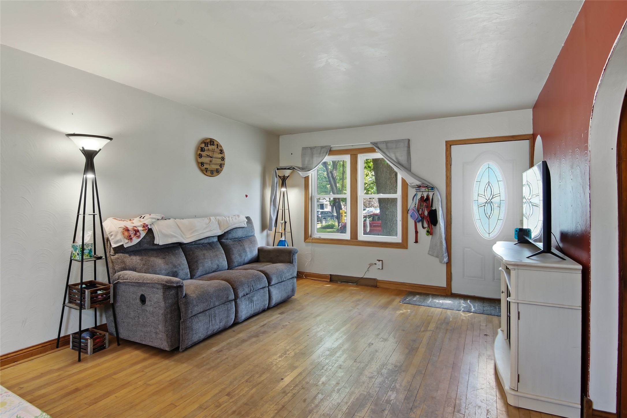 604 Bolles Street Property Photo 7