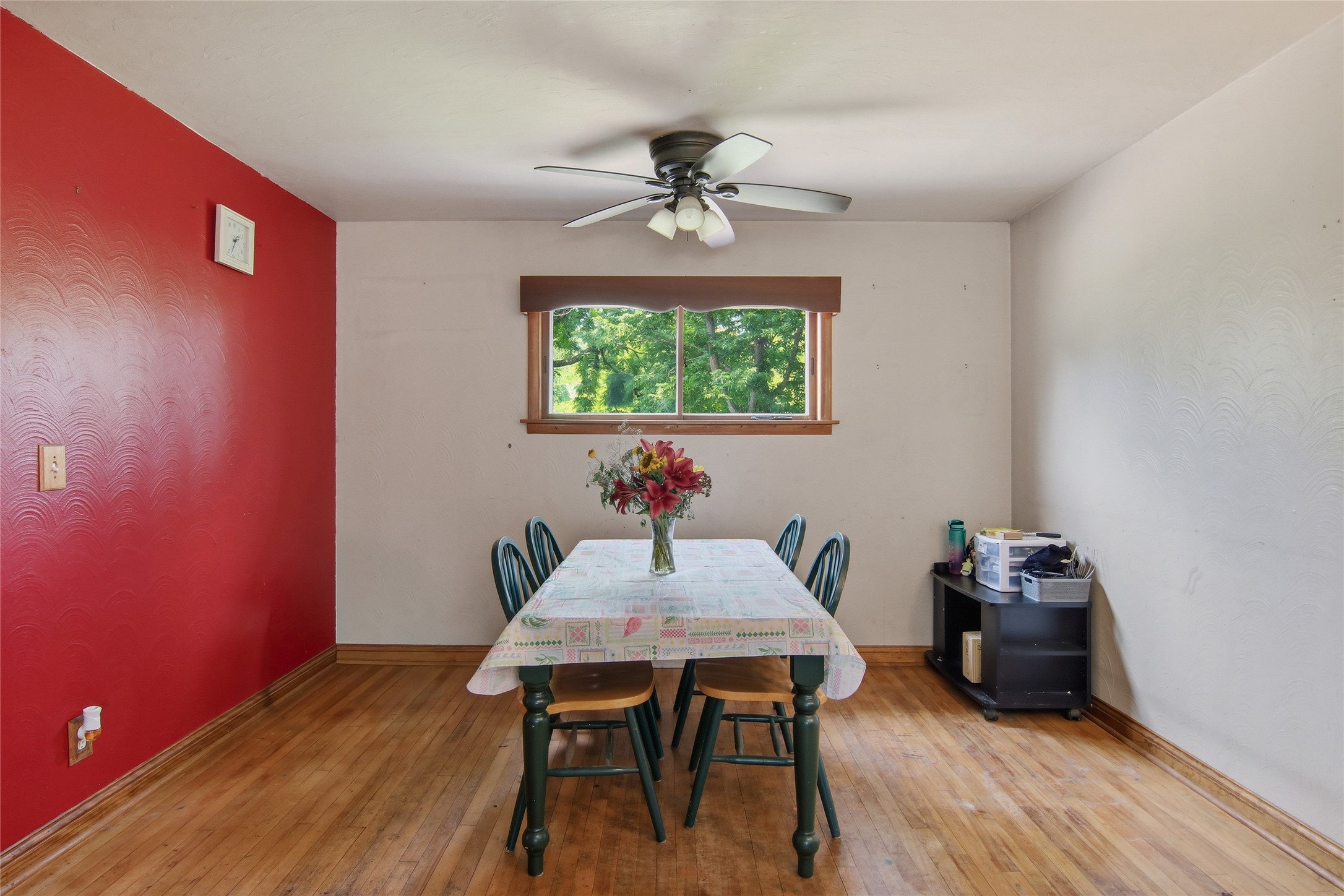 604 Bolles Street Property Photo 8