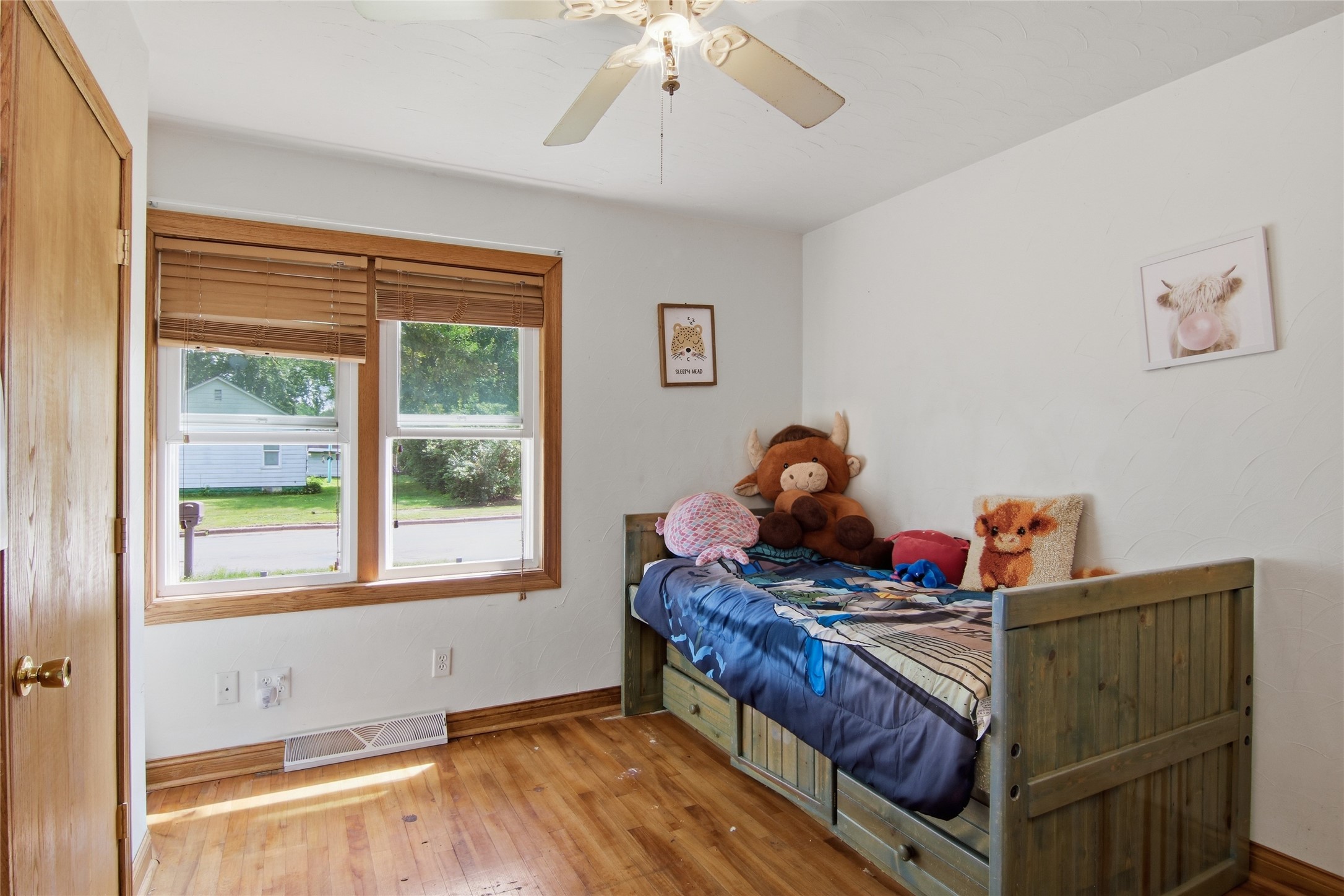 604 Bolles Street Property Photo 13