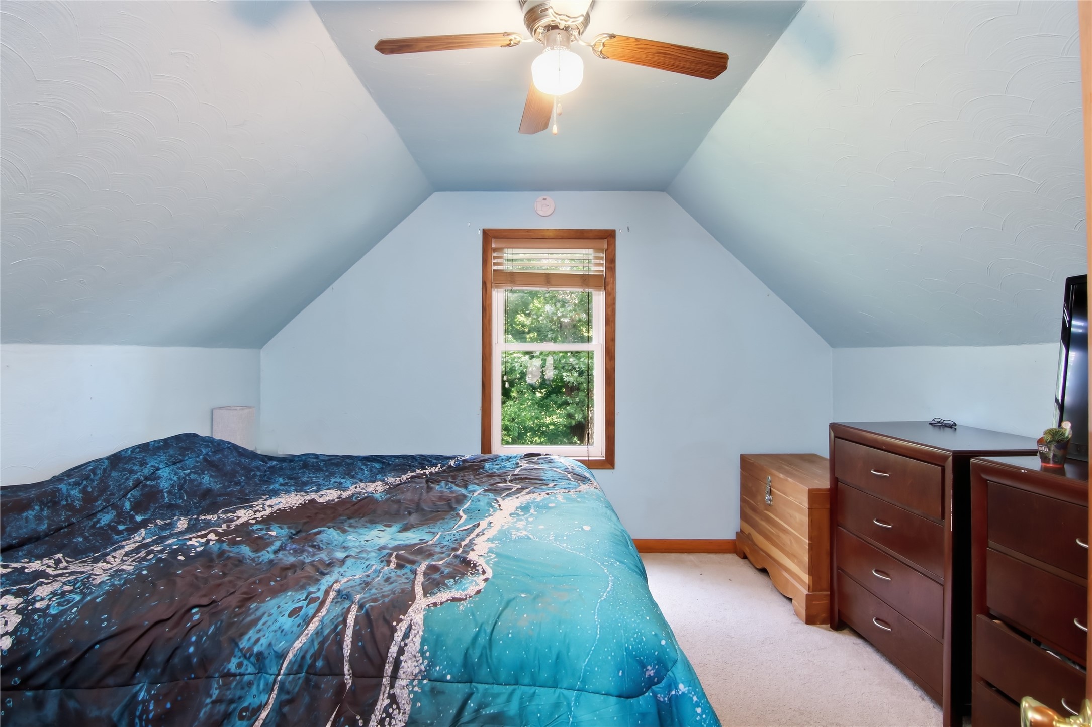 604 Bolles Street Property Photo 23