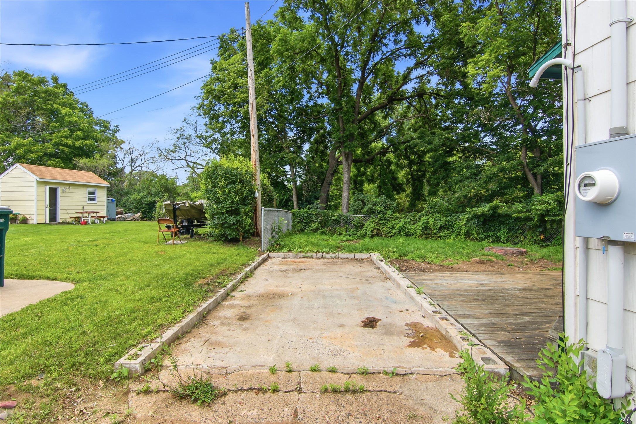 604 Bolles Street Property Photo 43
