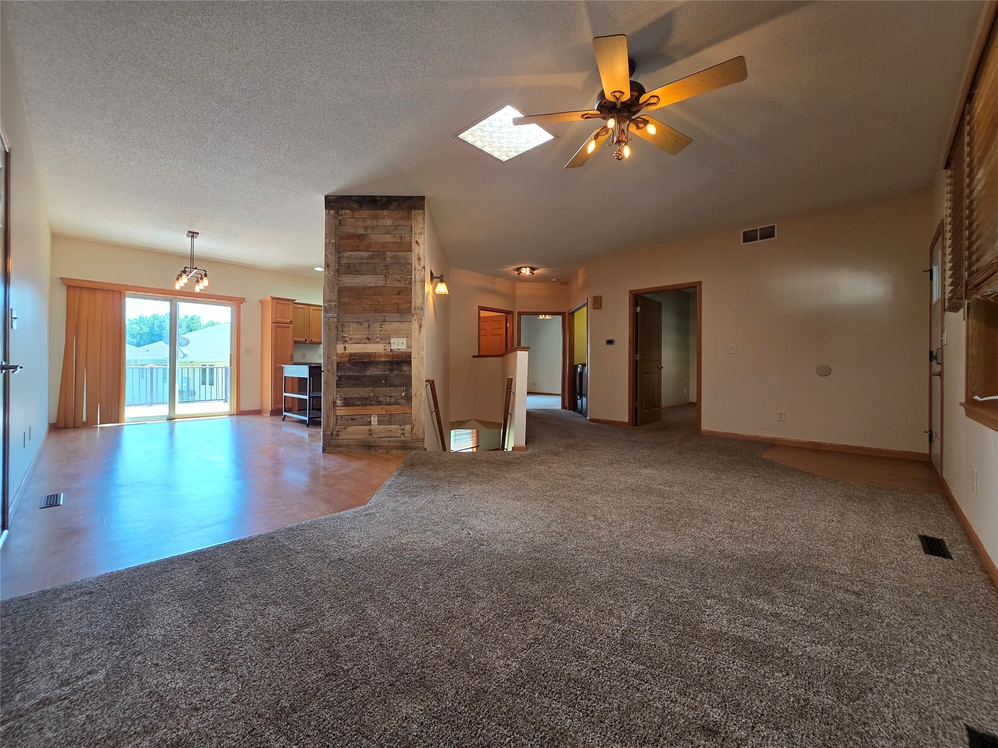 21423 Sheila Lane Property Photo 3