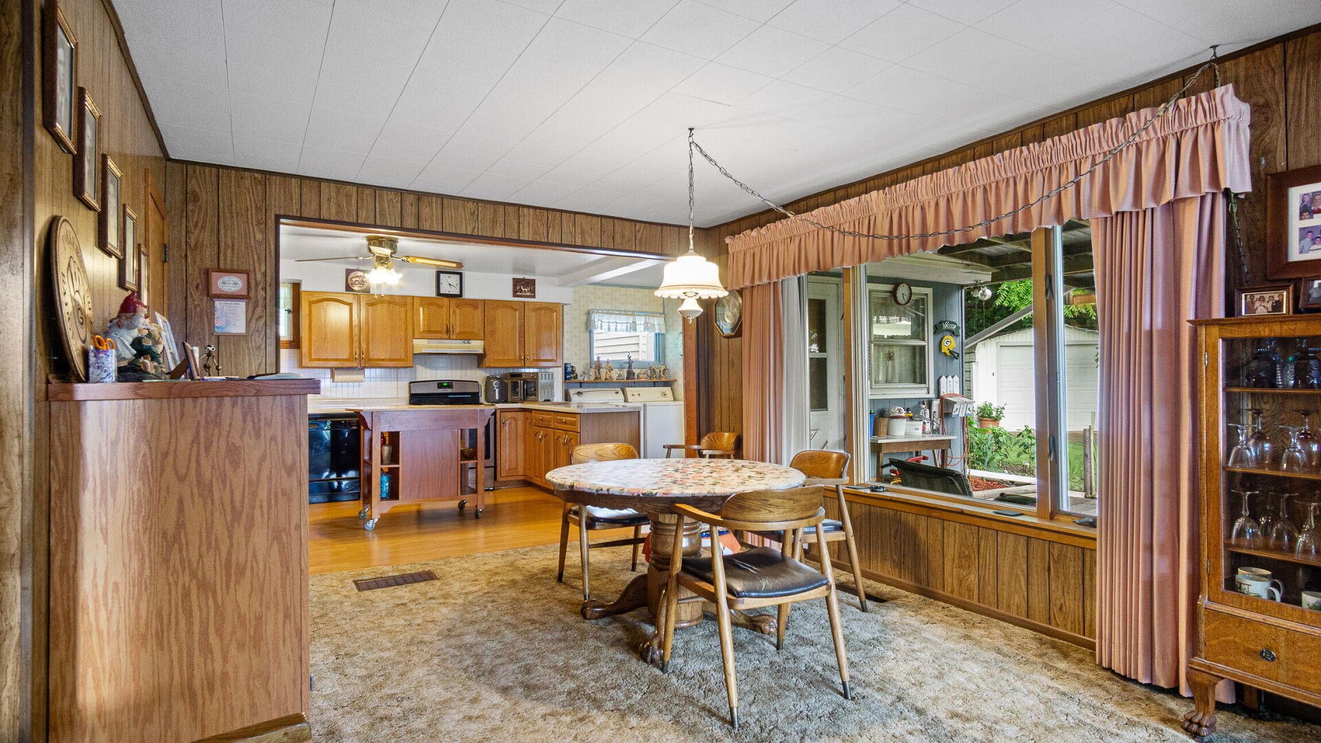 1107 S 2nd Street Property Photo 7