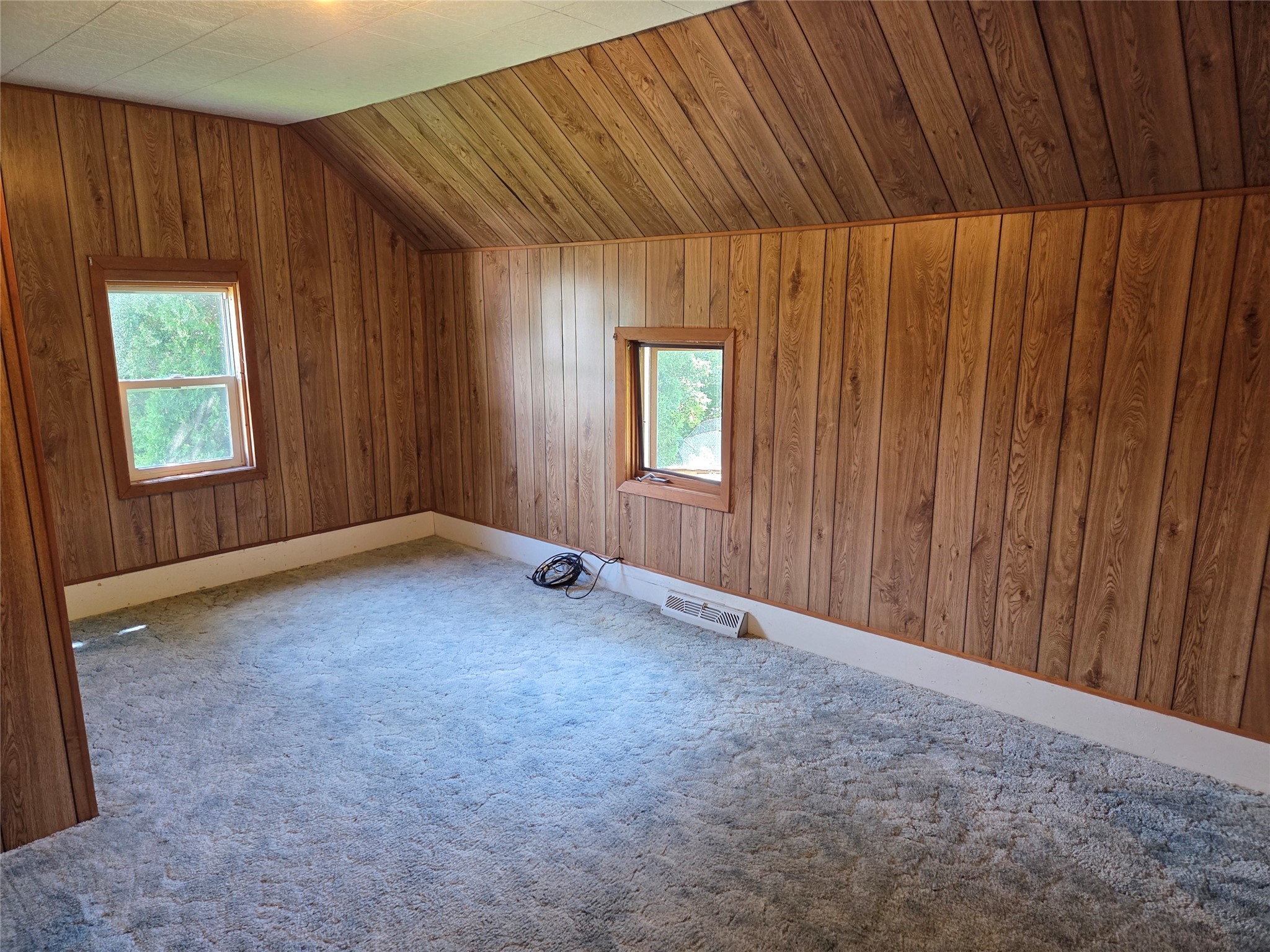 995 16th Street Property Photo 28