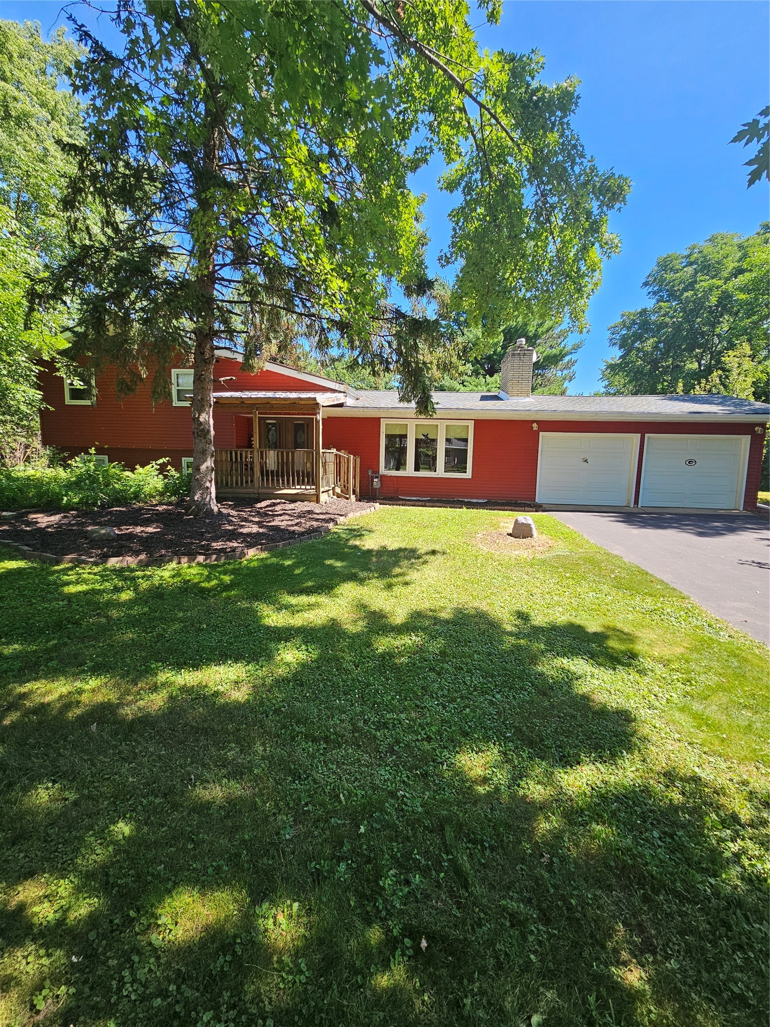 1823 143rd Street Property Photo 1