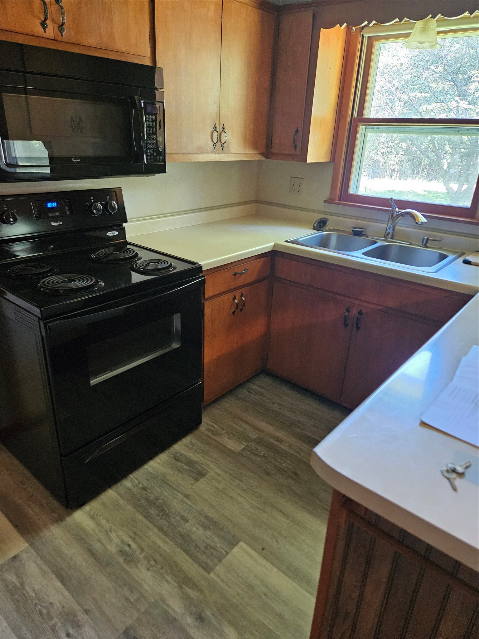 1823 143rd Street Property Photo 10