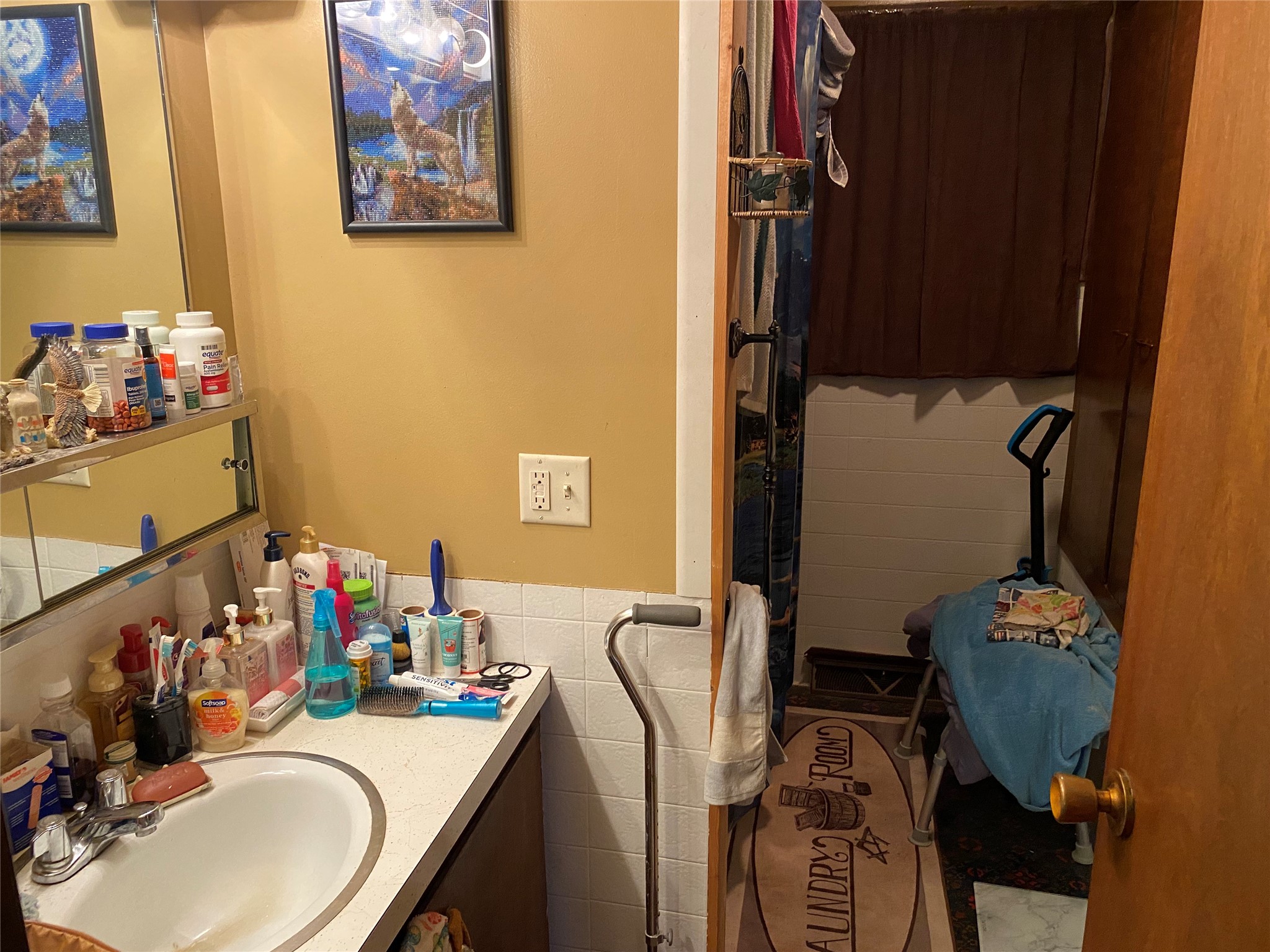 27 N Park Street Property Photo 8