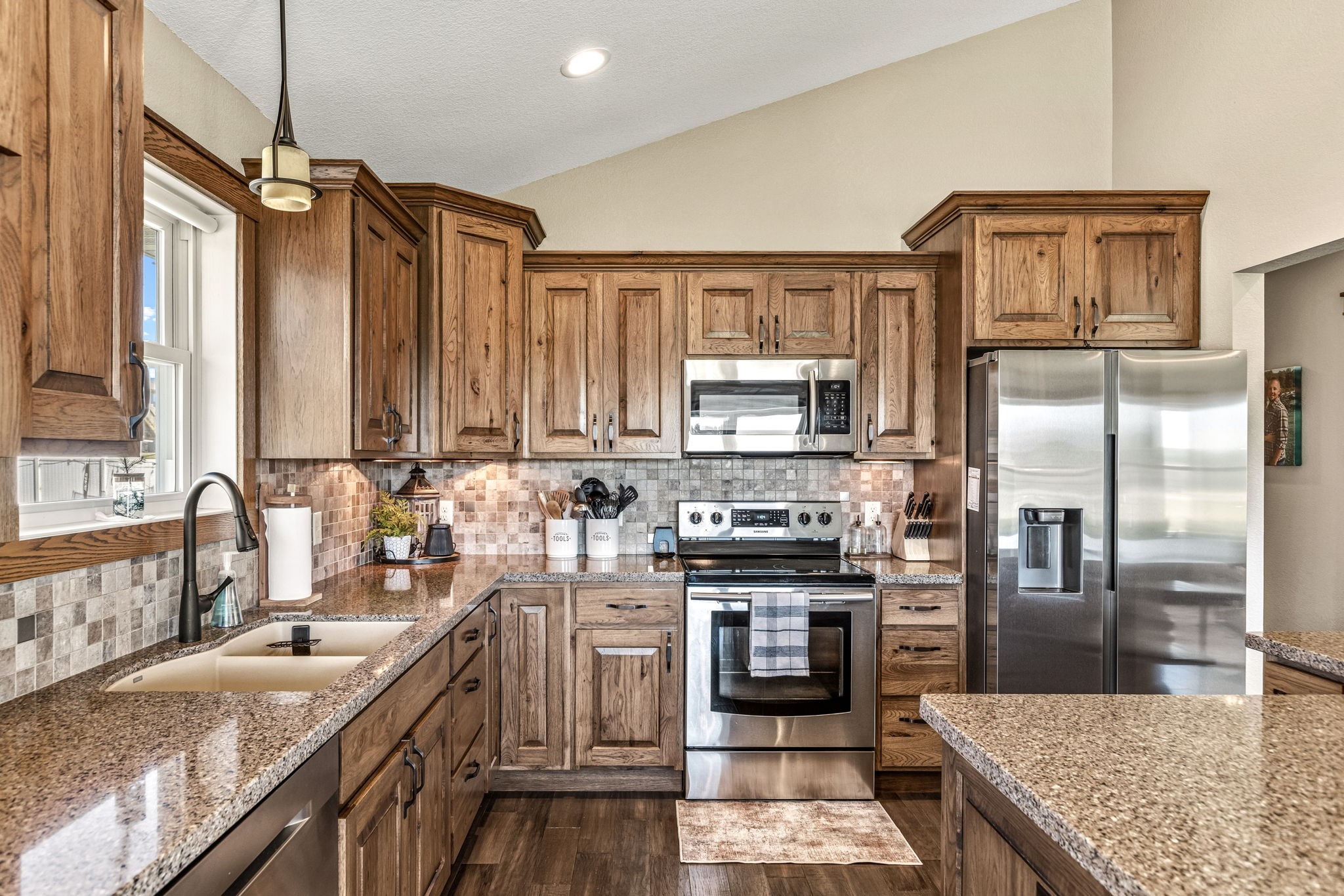6364 Aspen Ridge Drive Property Photo 15