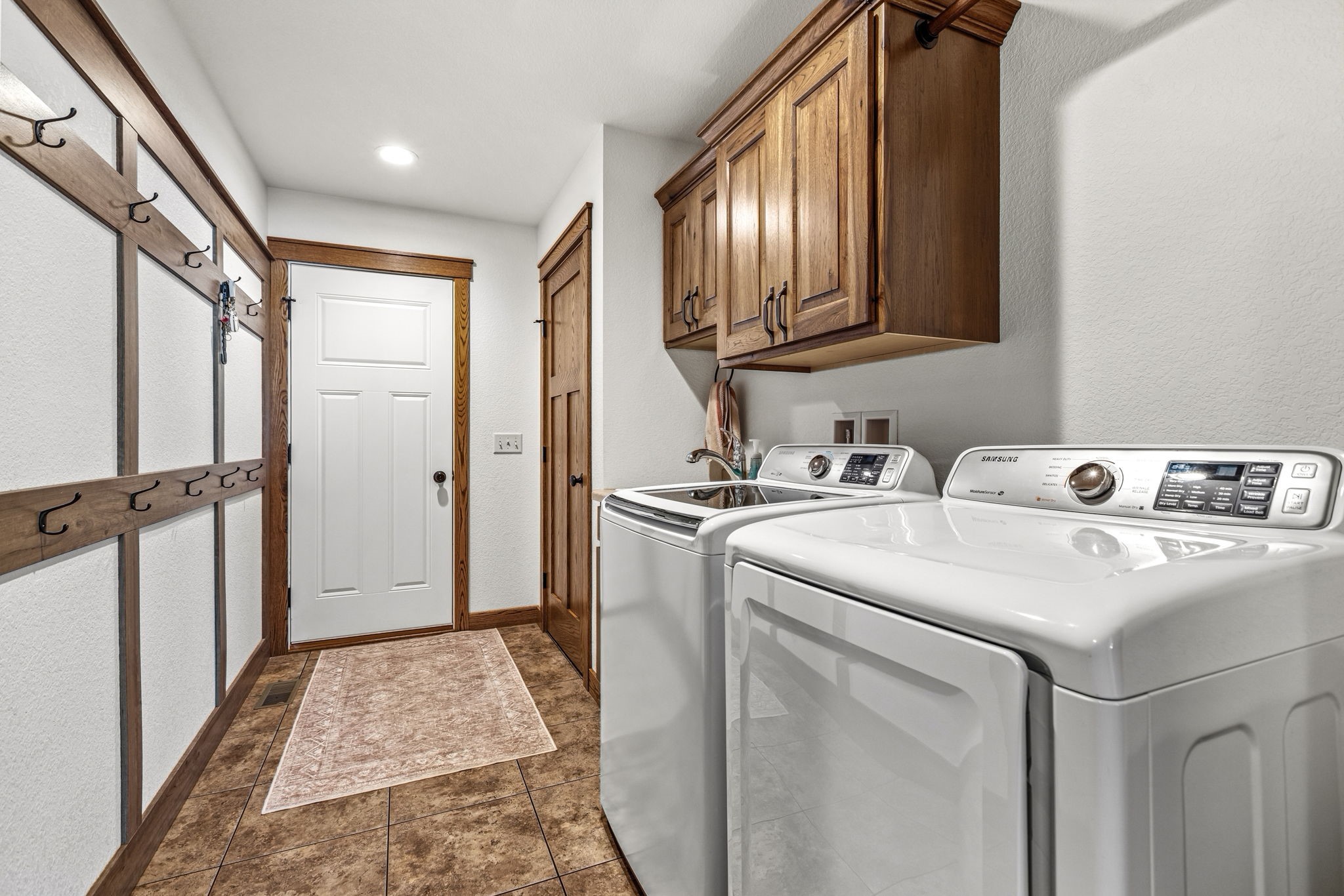 6364 Aspen Ridge Drive Property Photo 26