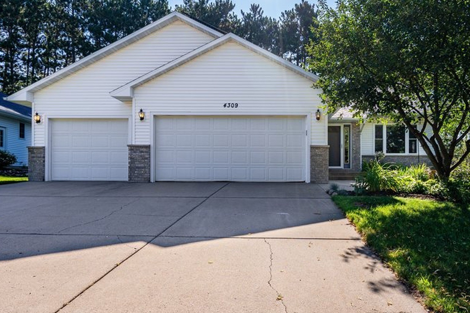 4309 Pine Meadow Drive Property Photo 1