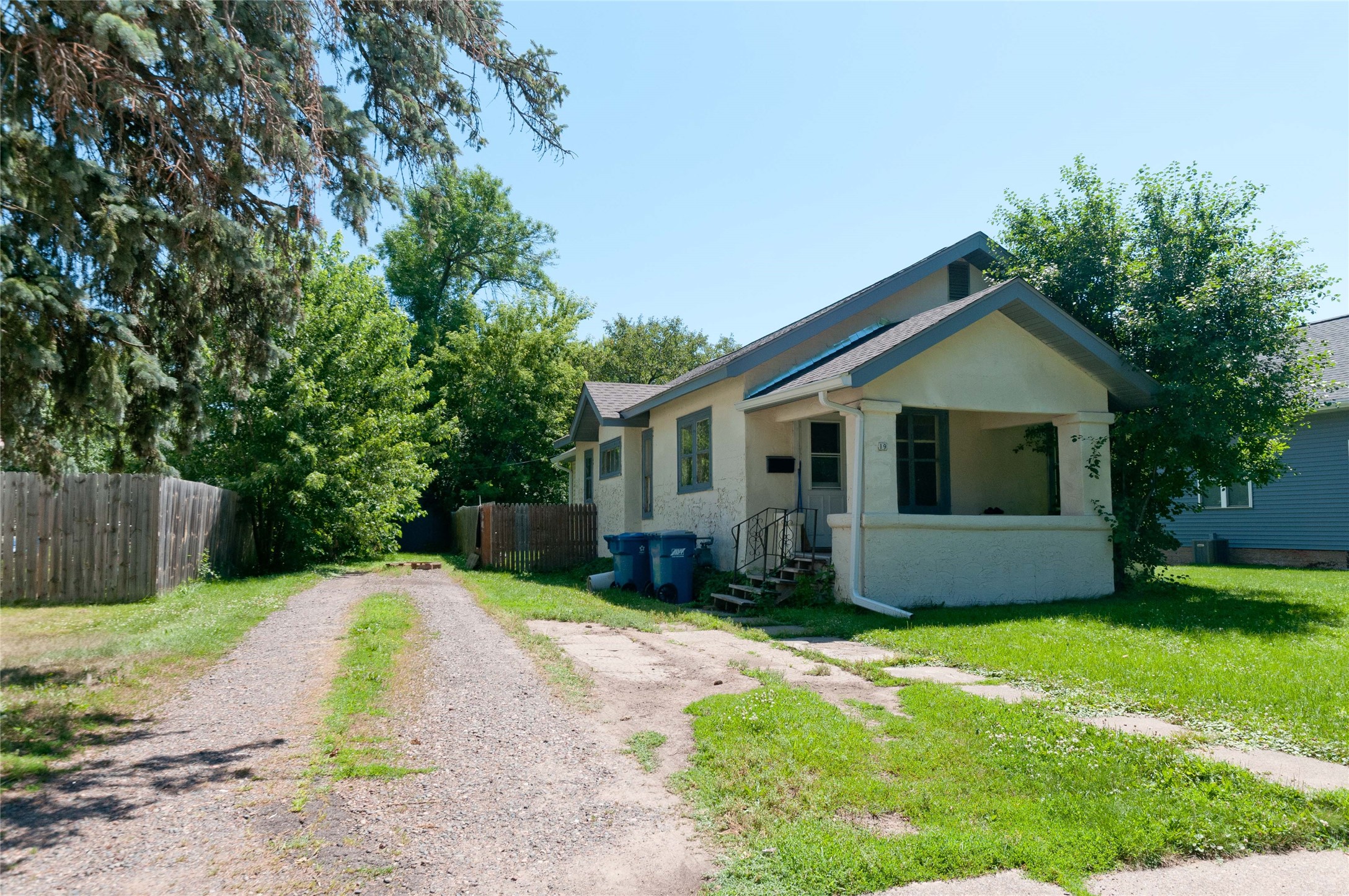 19 Hatten Avenue Property Photo 4