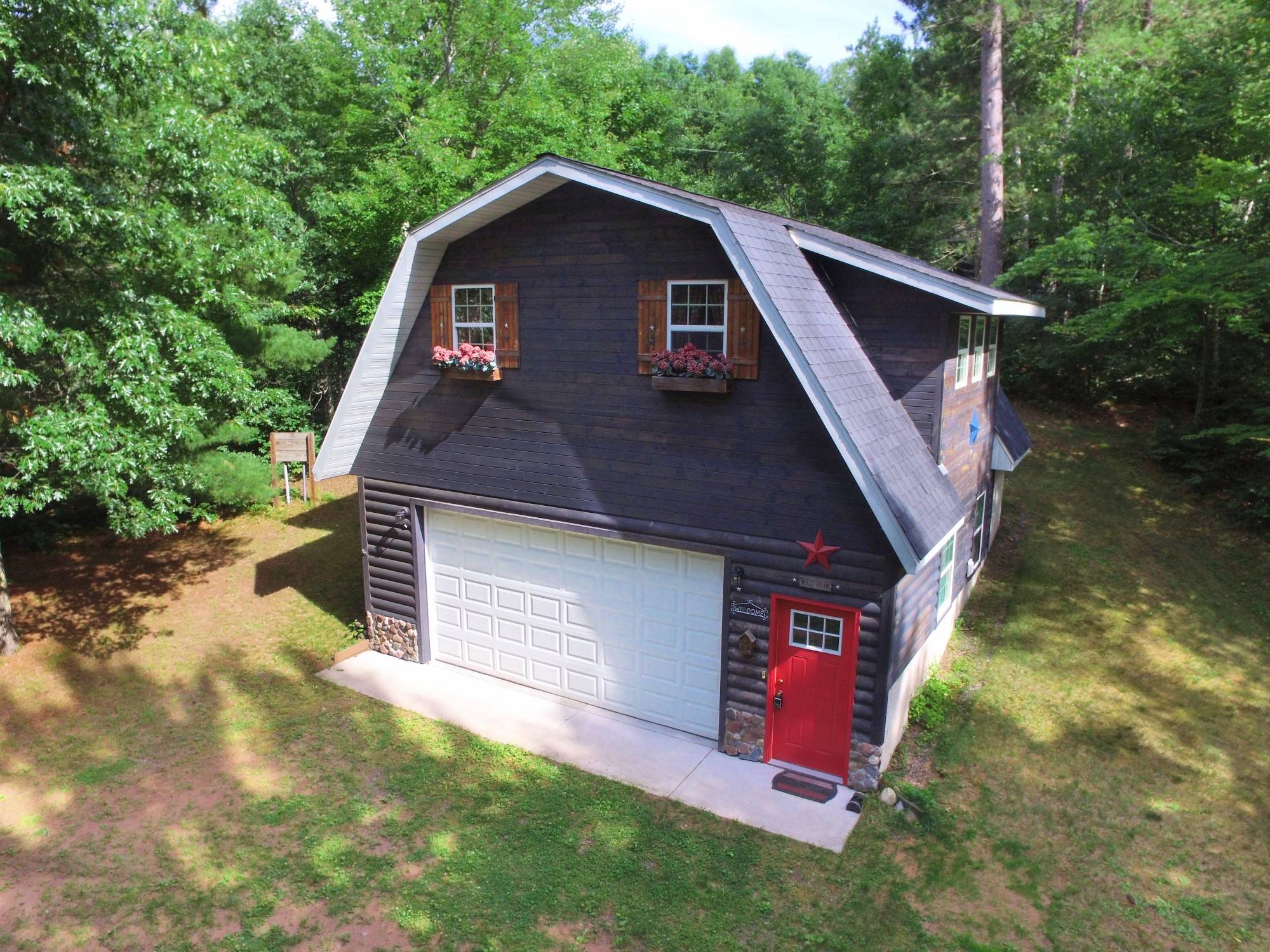 2749 E Webb Lake Road Property Photo 3
