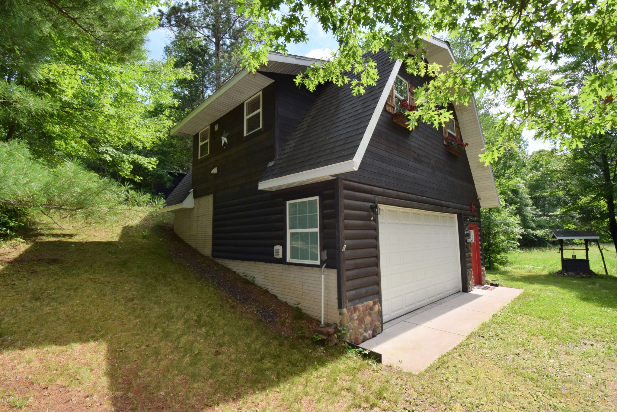 2749 E Webb Lake Road Property Photo 13