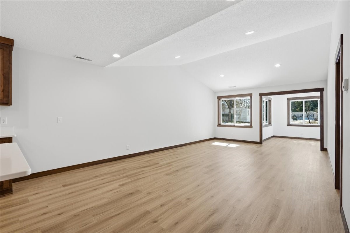 611 Sundance Street Property Photo 6