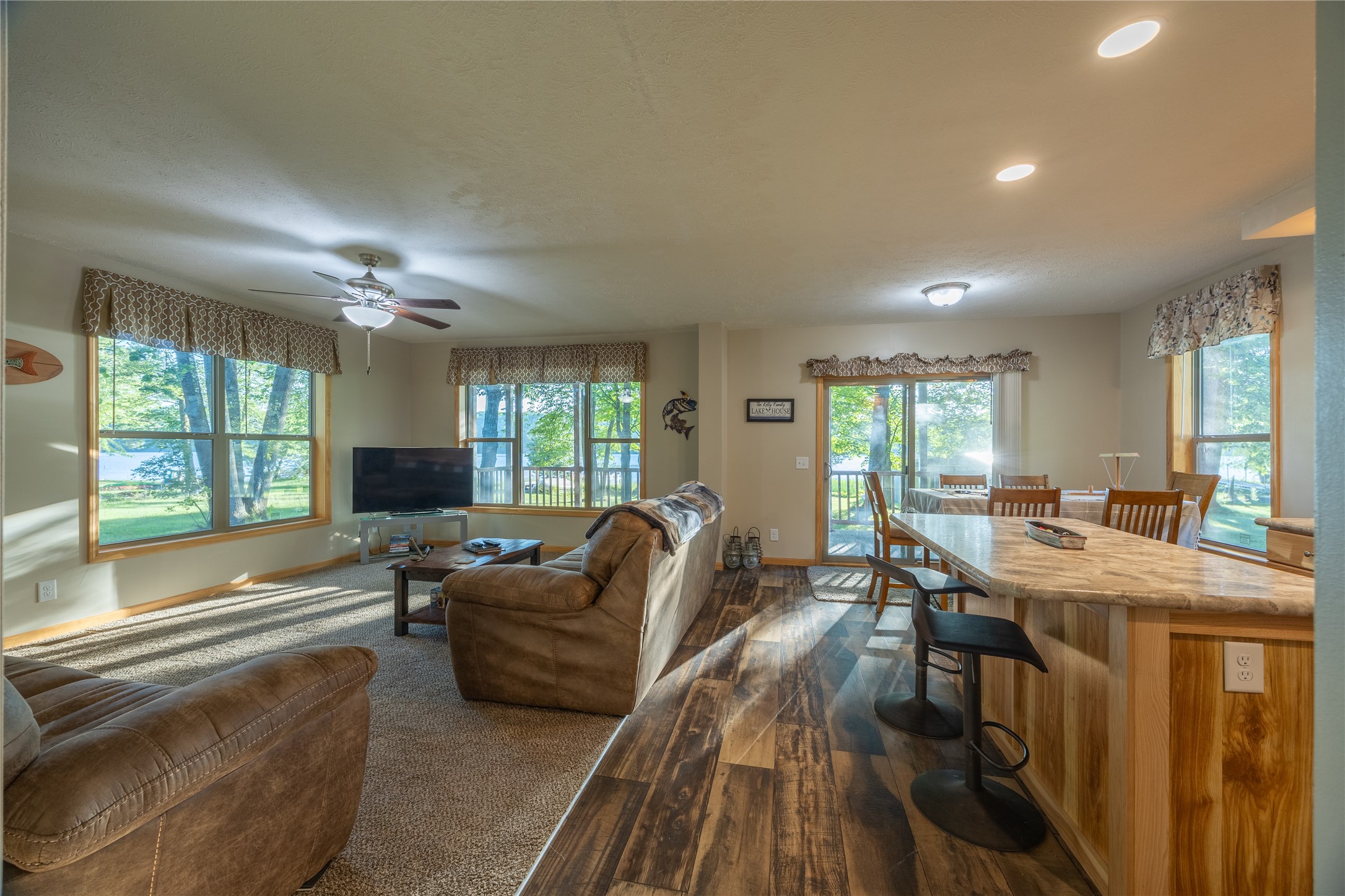 N6419 Lakeshore Drive Property Photo 9