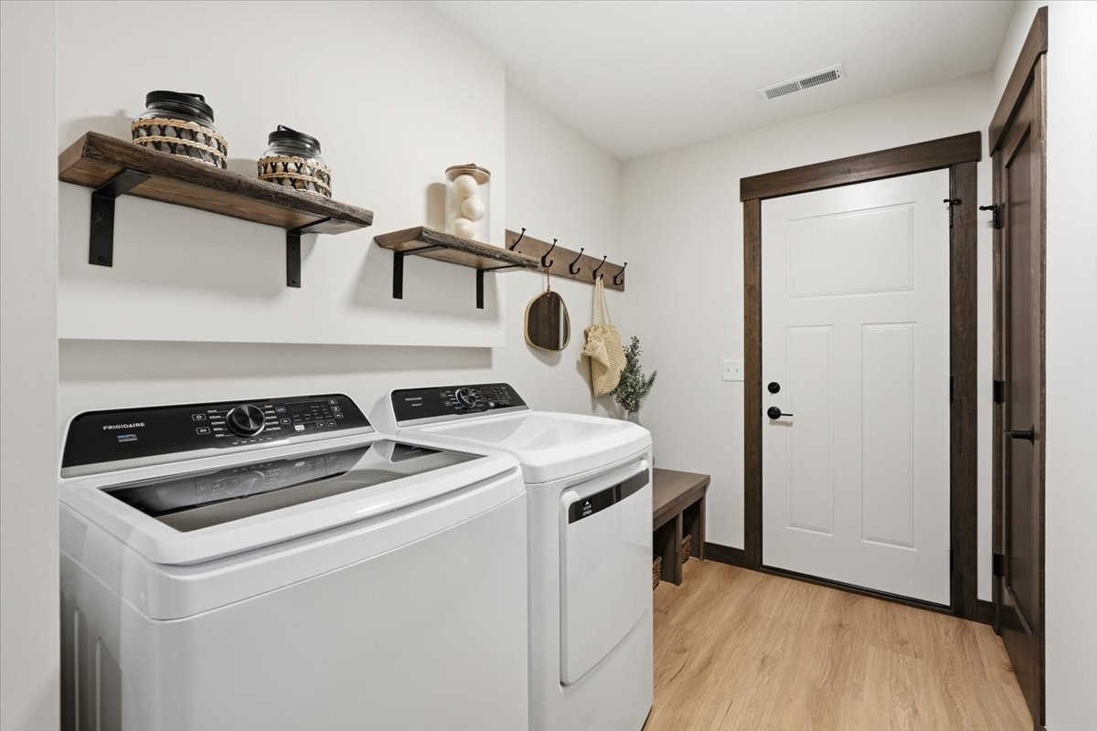 609 Sundance Street Property Photo 23