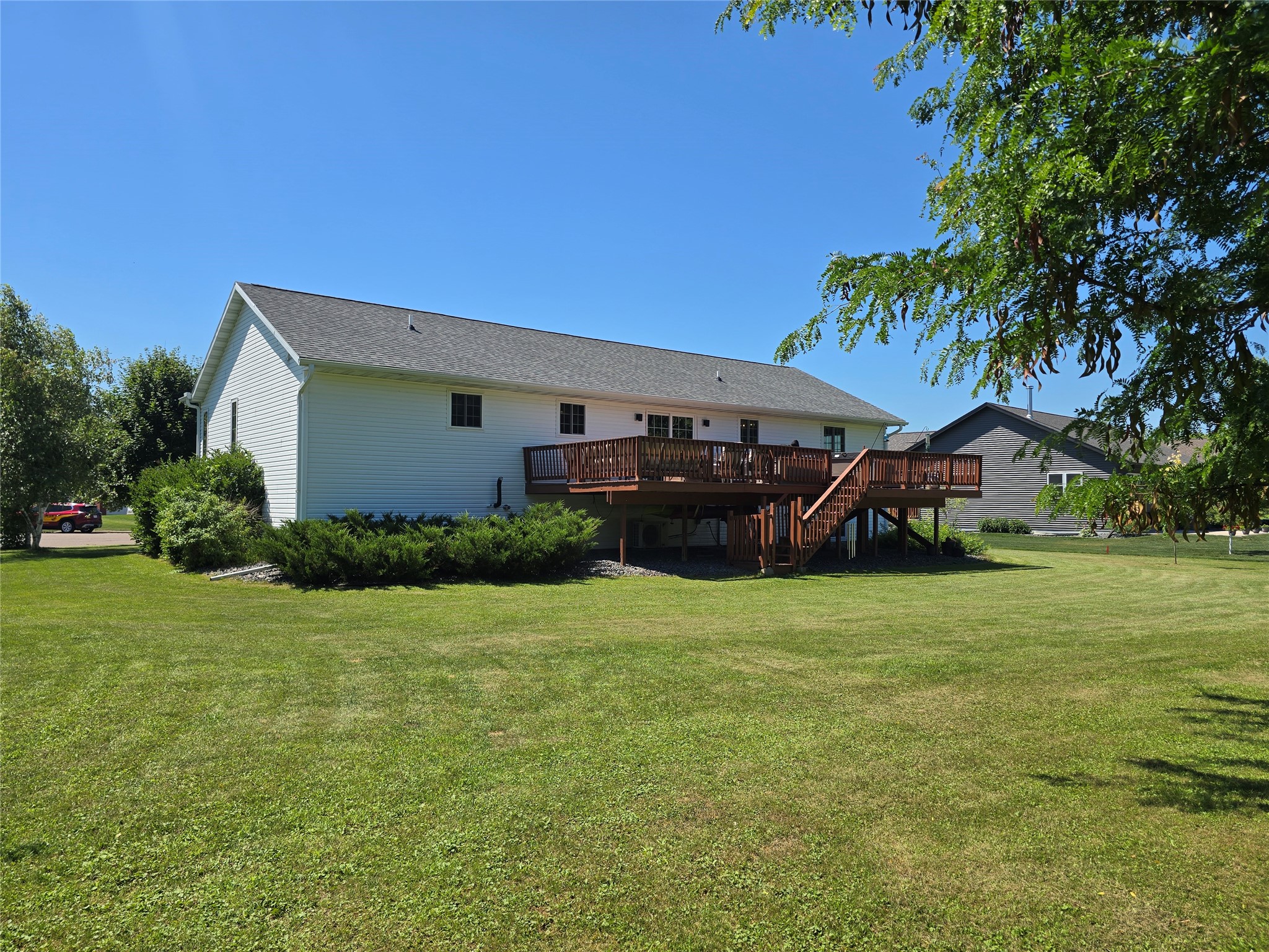 1509 Sabrena Court Property Photo 3