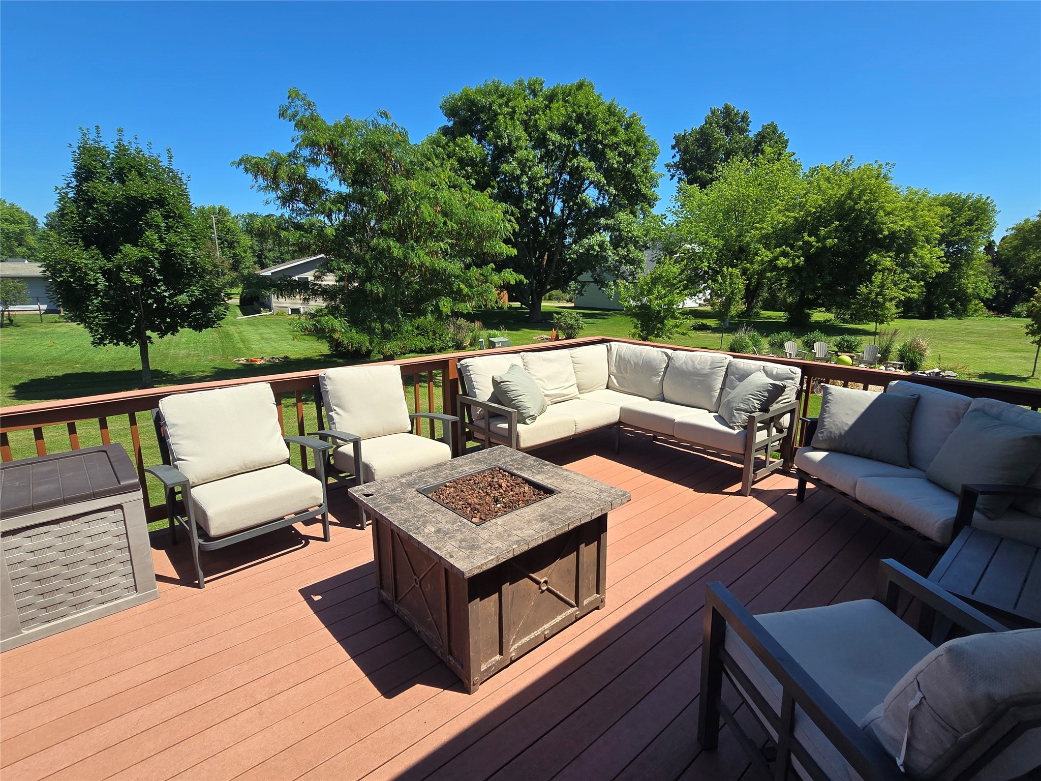 1509 Sabrena Court Property Photo 8