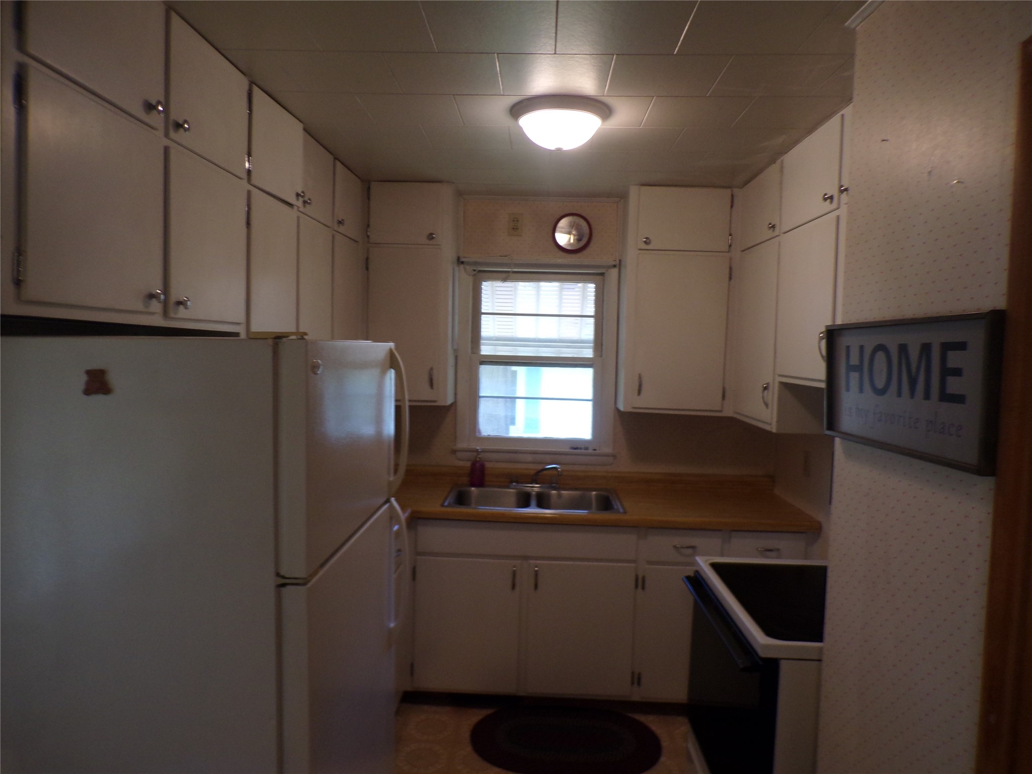 315 E Wisconsin Street Property Photo 8