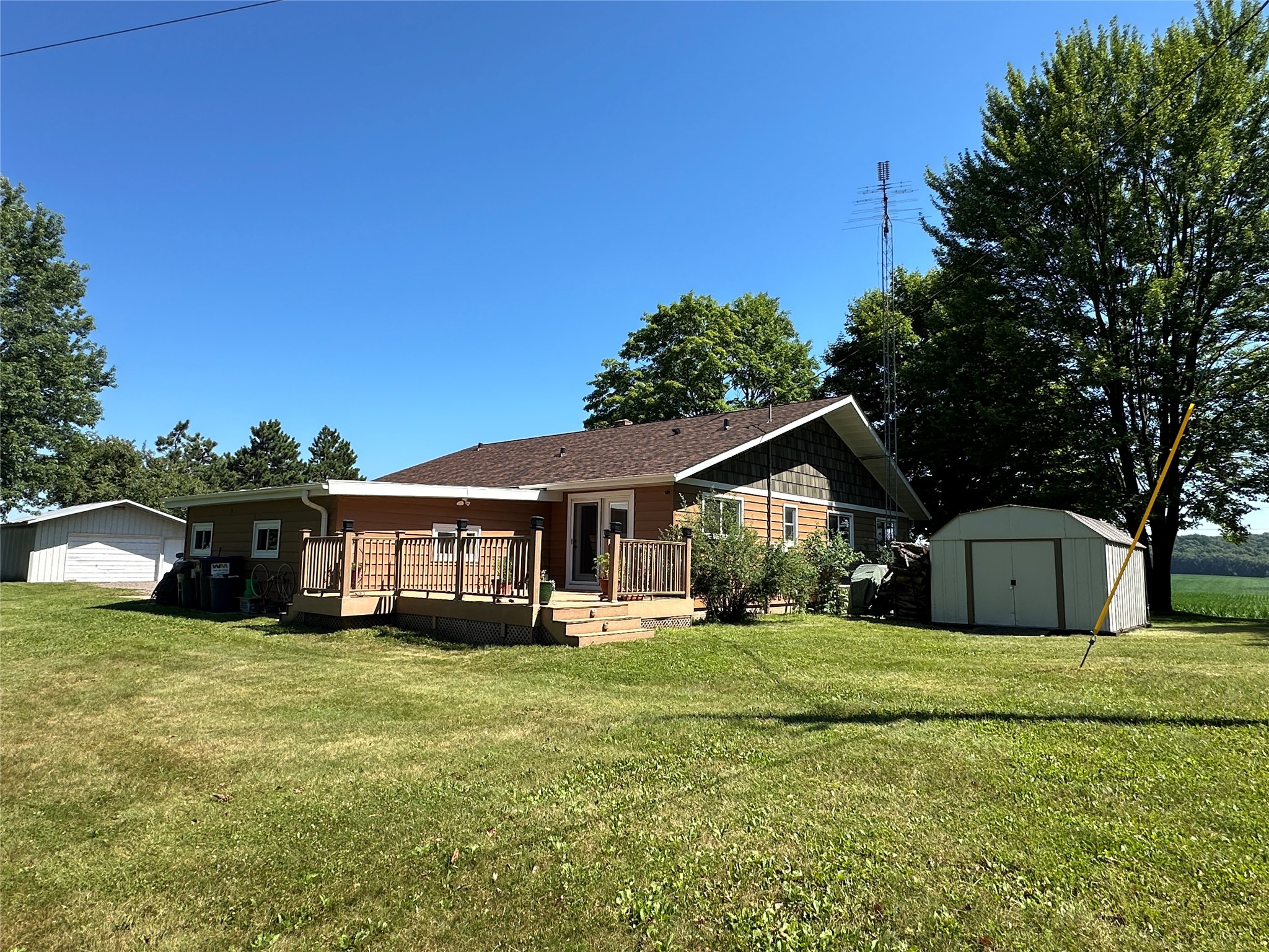 E910 Cedar Road Property Photo 41