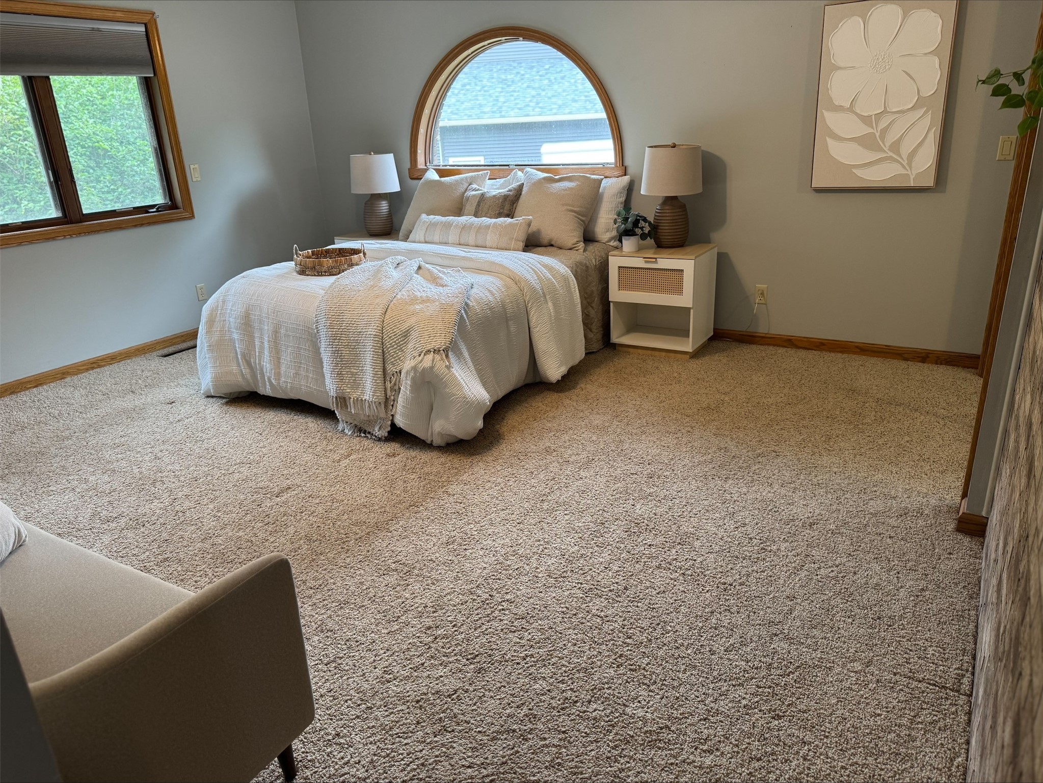 884 Windsor Forest Drive Property Photo 12