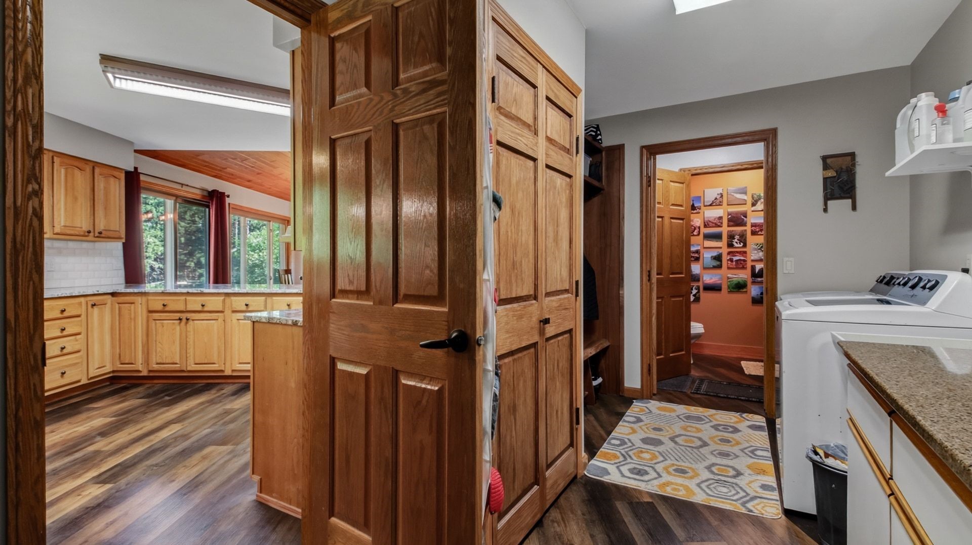 884 Windsor Forest Drive Property Photo 15
