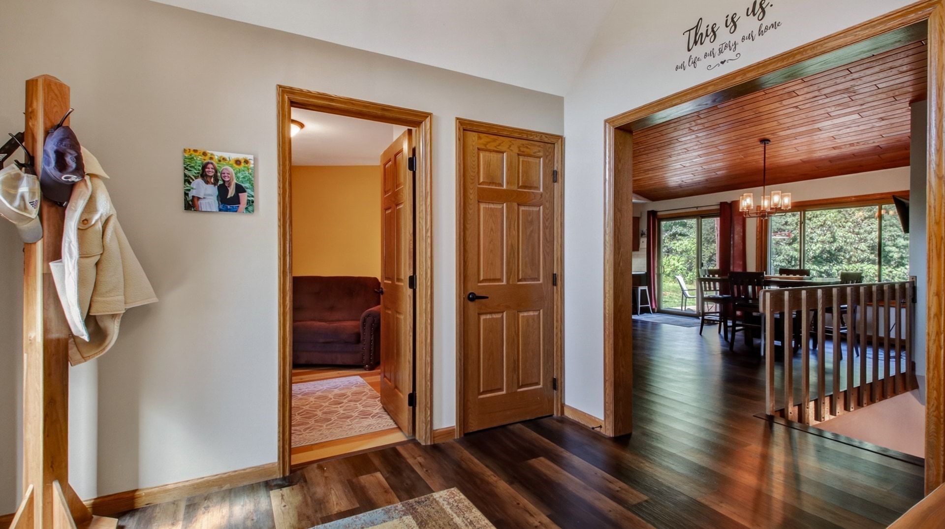 884 Windsor Forest Drive Property Photo 16