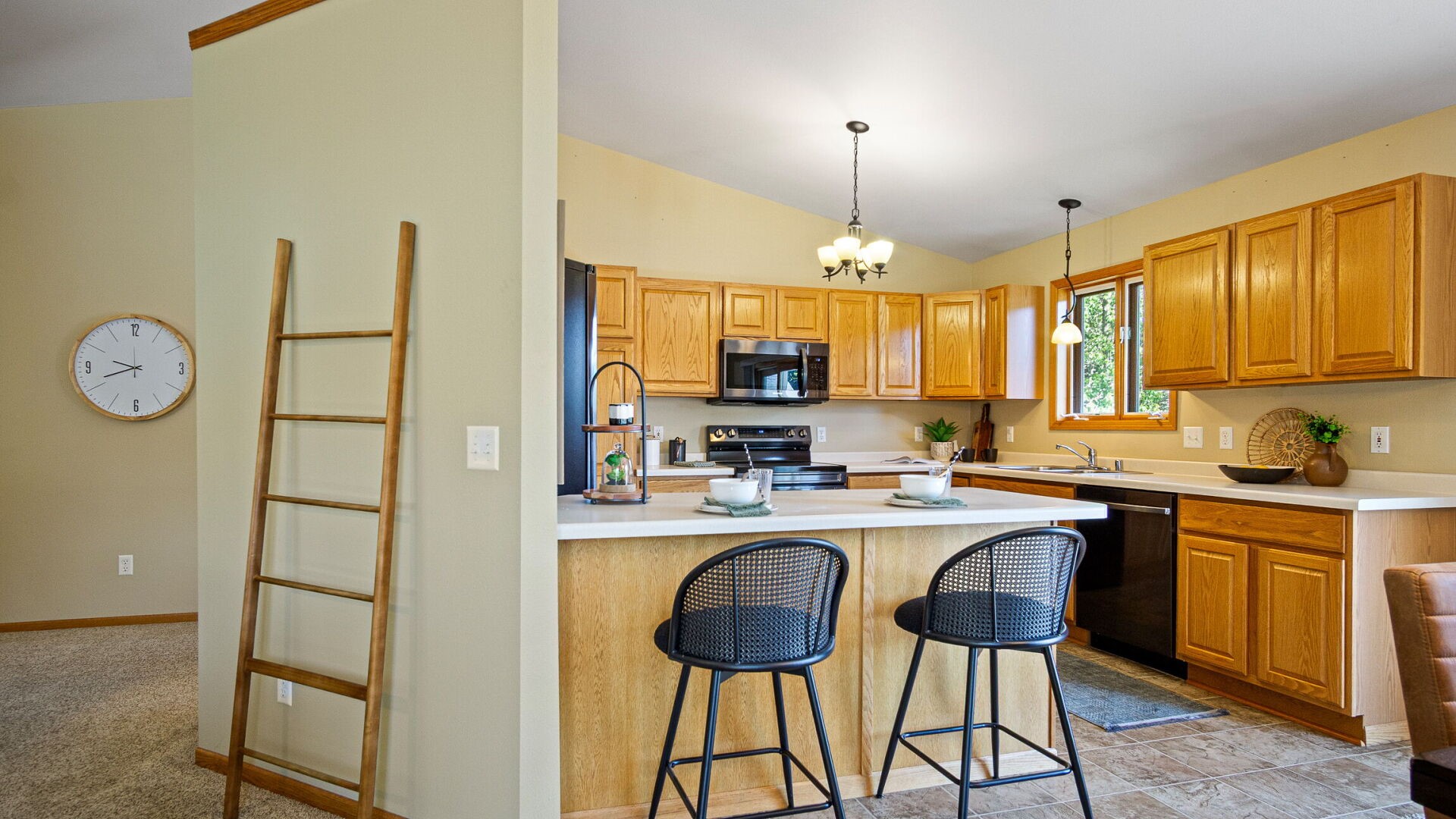 1811 Mitscher Avenue Property Photo 17