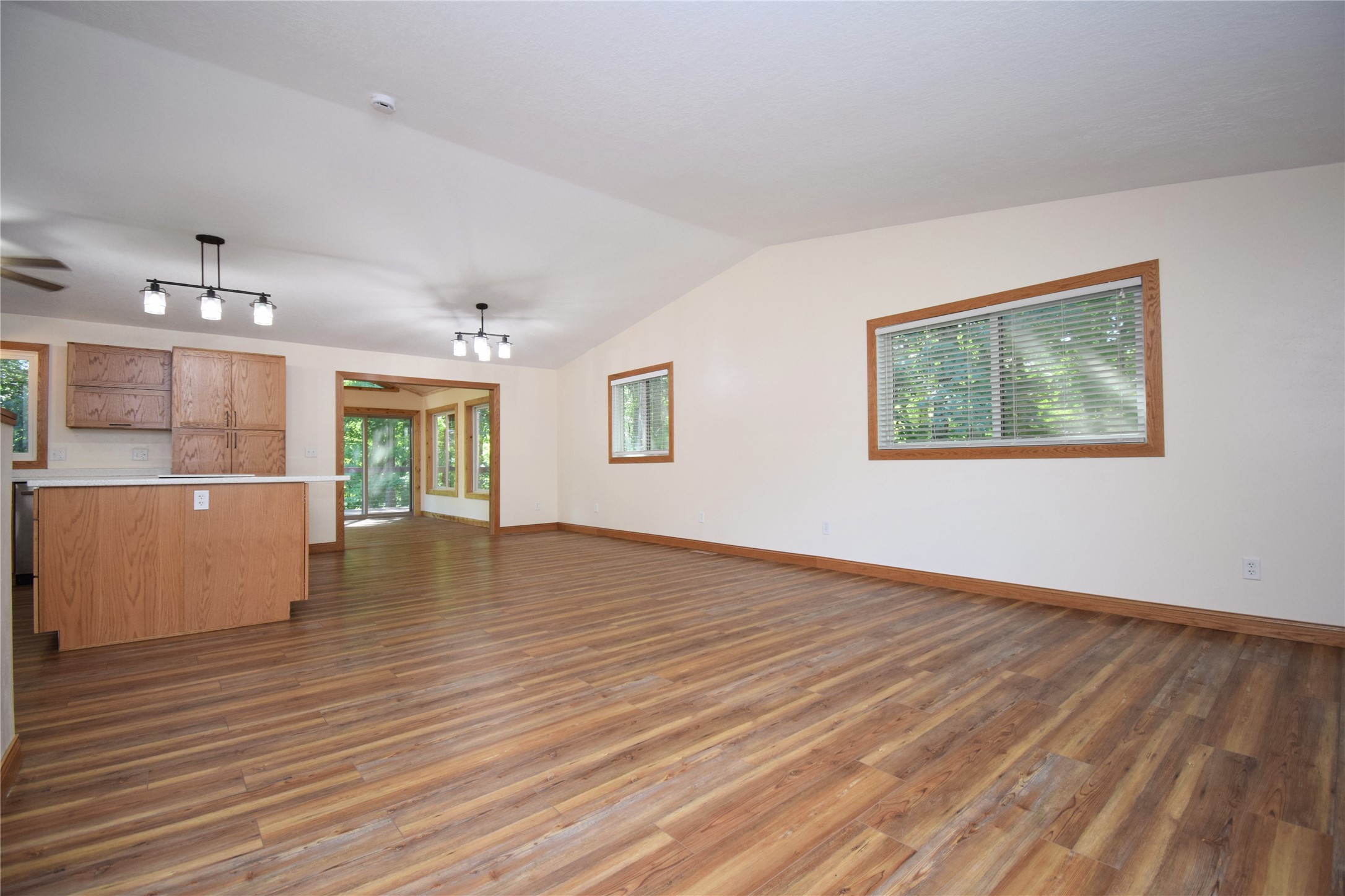 3015 Aspen Terrace Property Photo 17