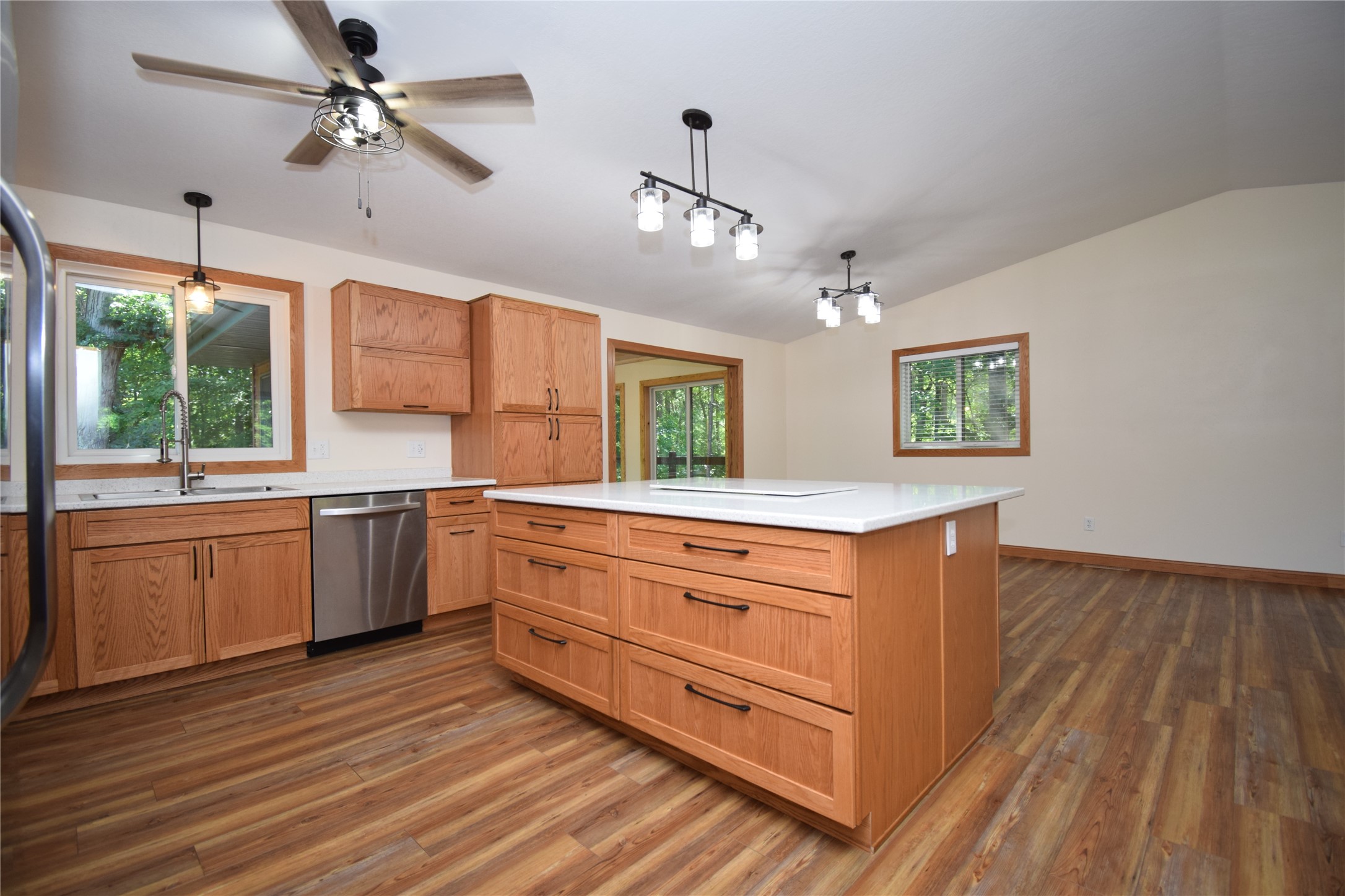 3015 Aspen Terrace Property Photo 25