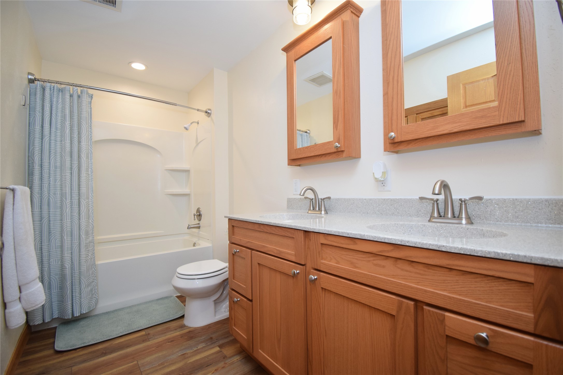 3015 Aspen Terrace Property Photo 25
