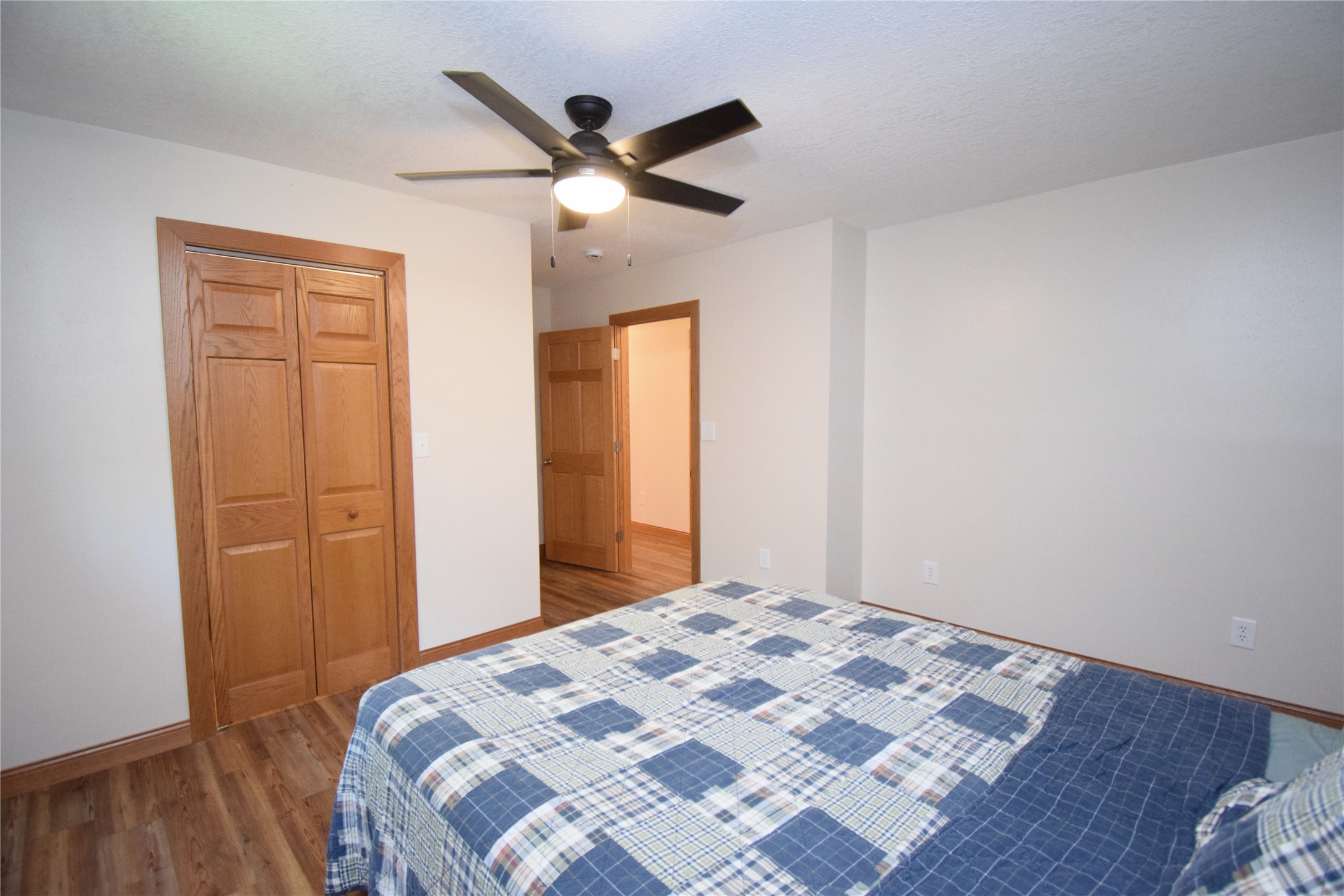 3015 Aspen Terrace Property Photo 32