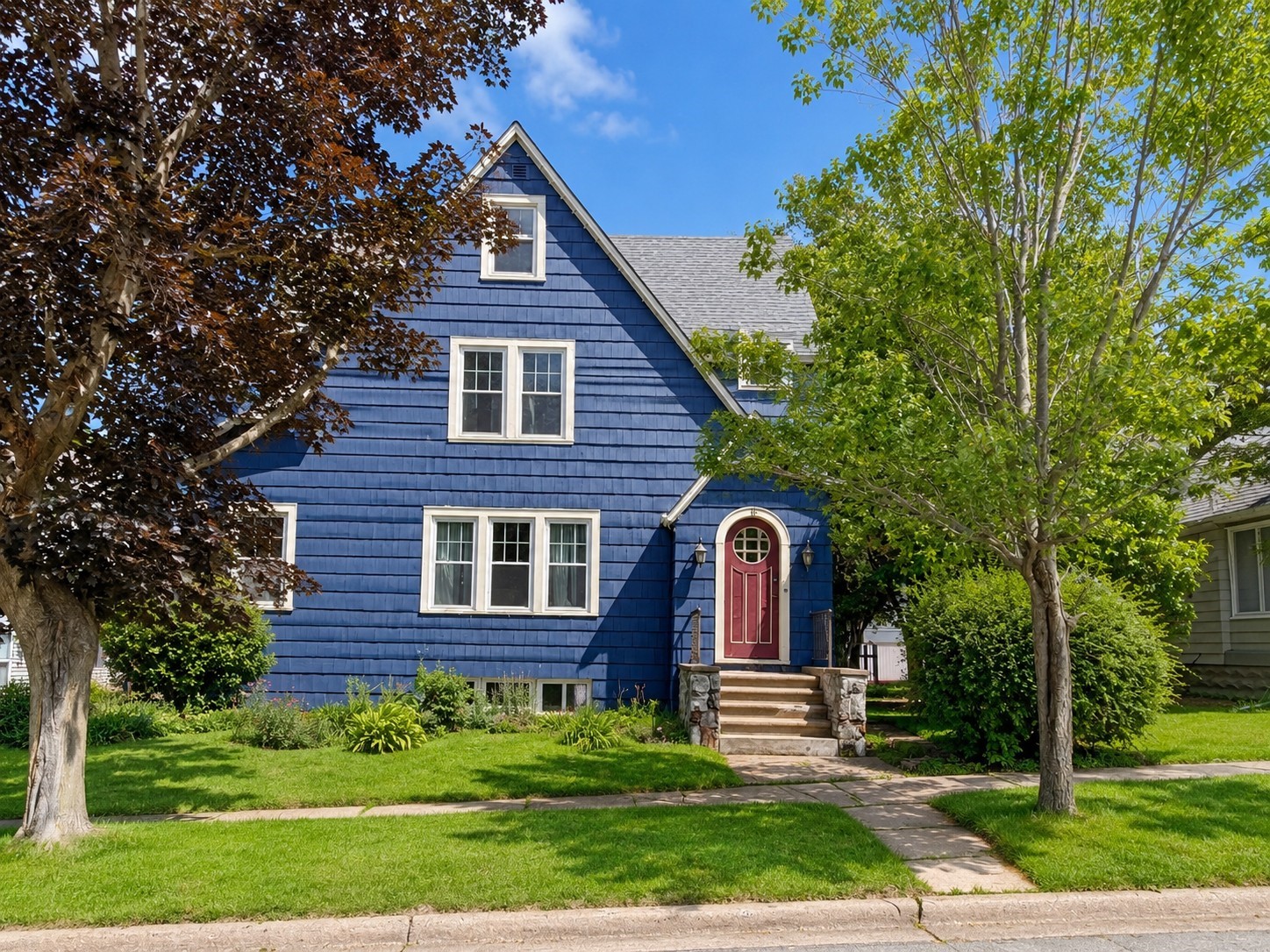 110 Pine Street Property Photo 1