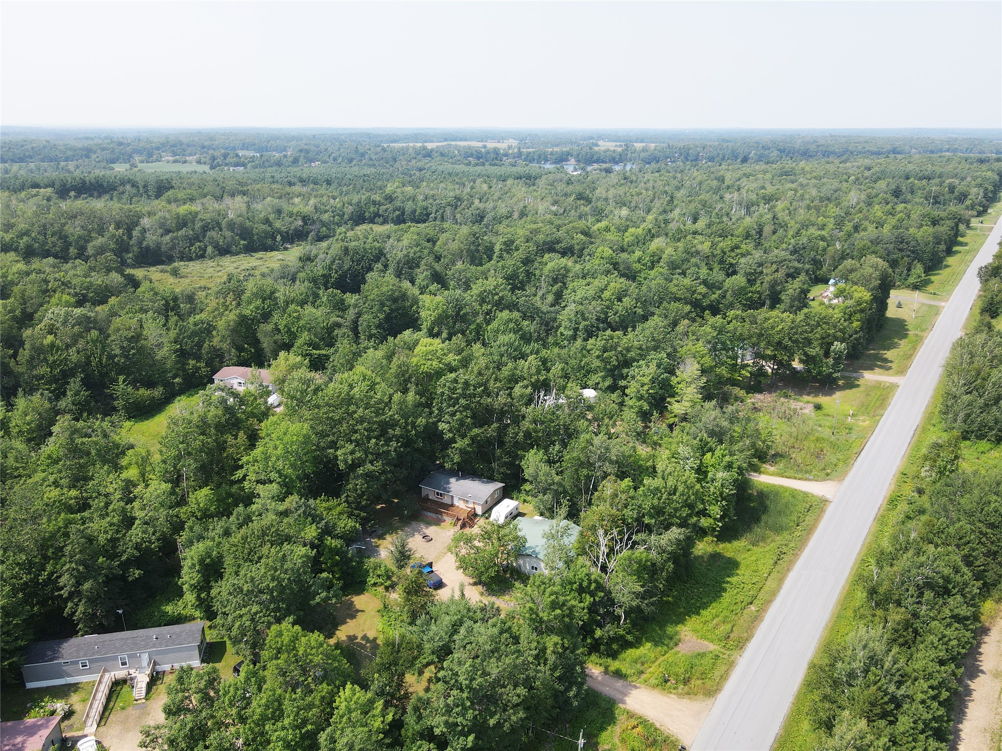 1513 County Line Street Property Photo 3