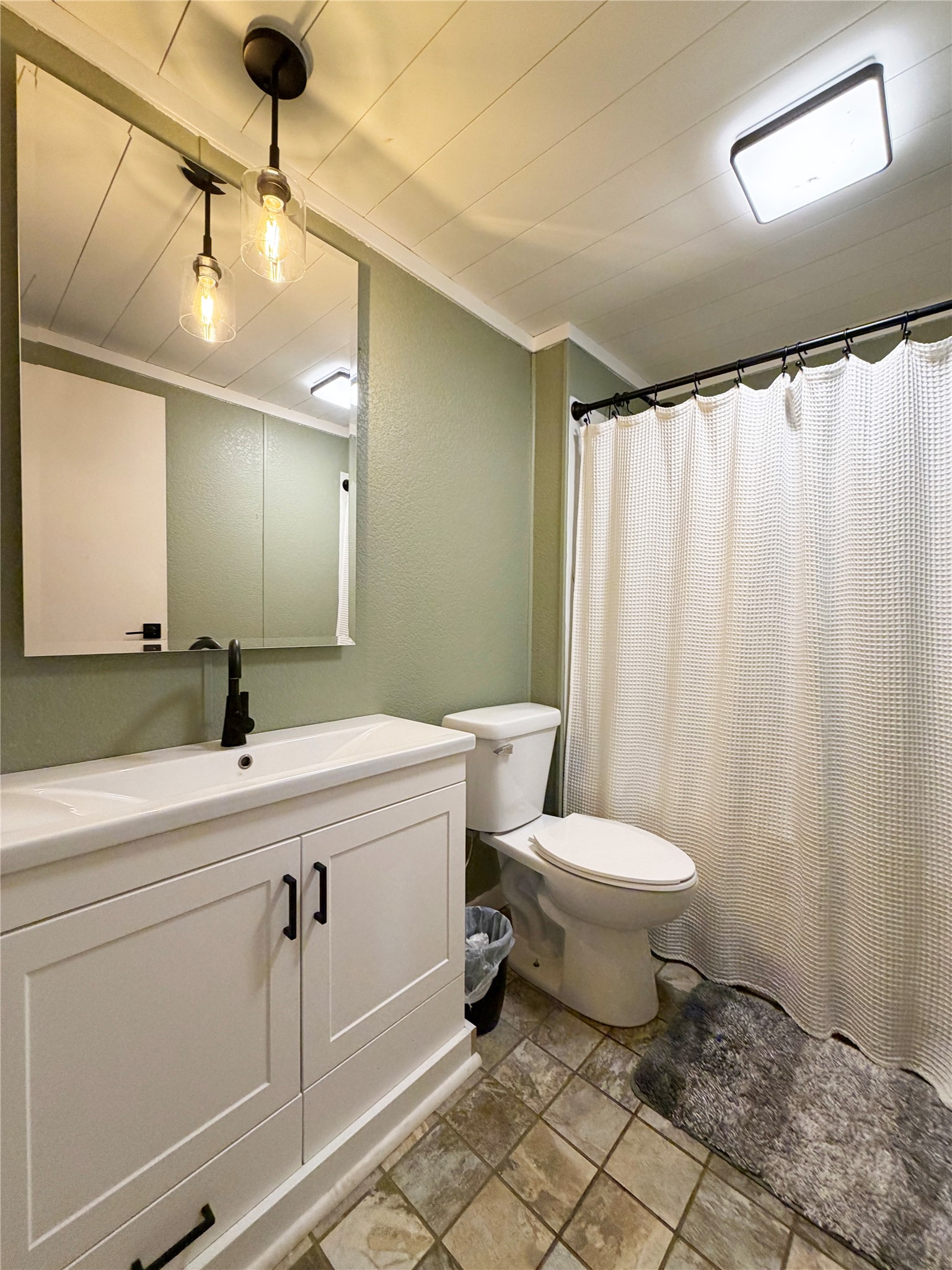 1513 County Line Street Property Photo 21