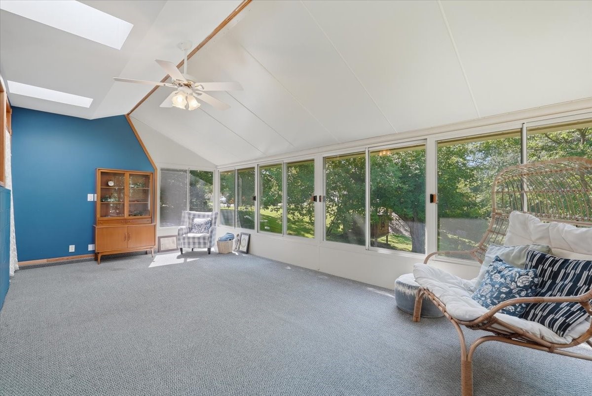 2206 Orchard Place Property Photo 20