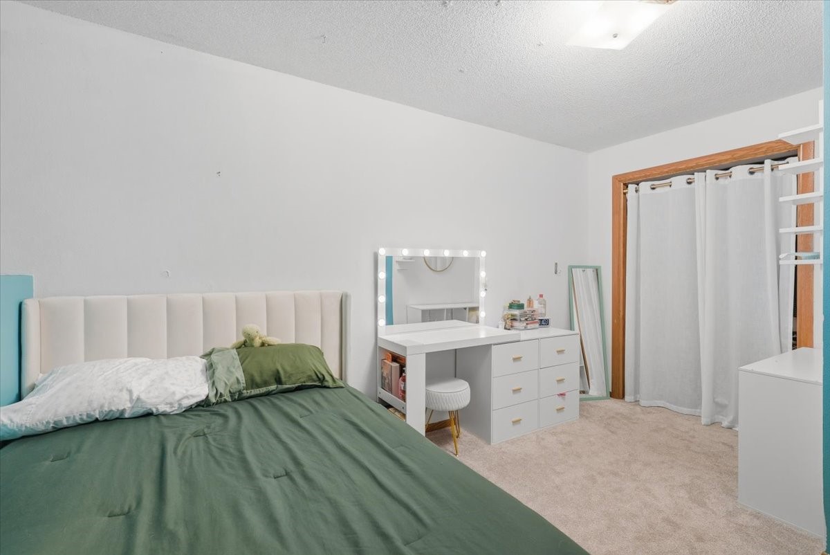 2206 Orchard Place Property Photo 23