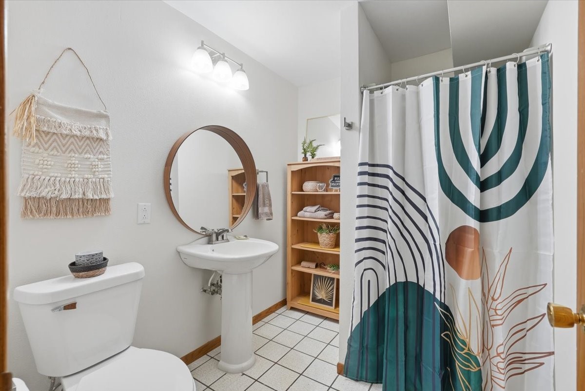 2206 Orchard Place Property Photo 25