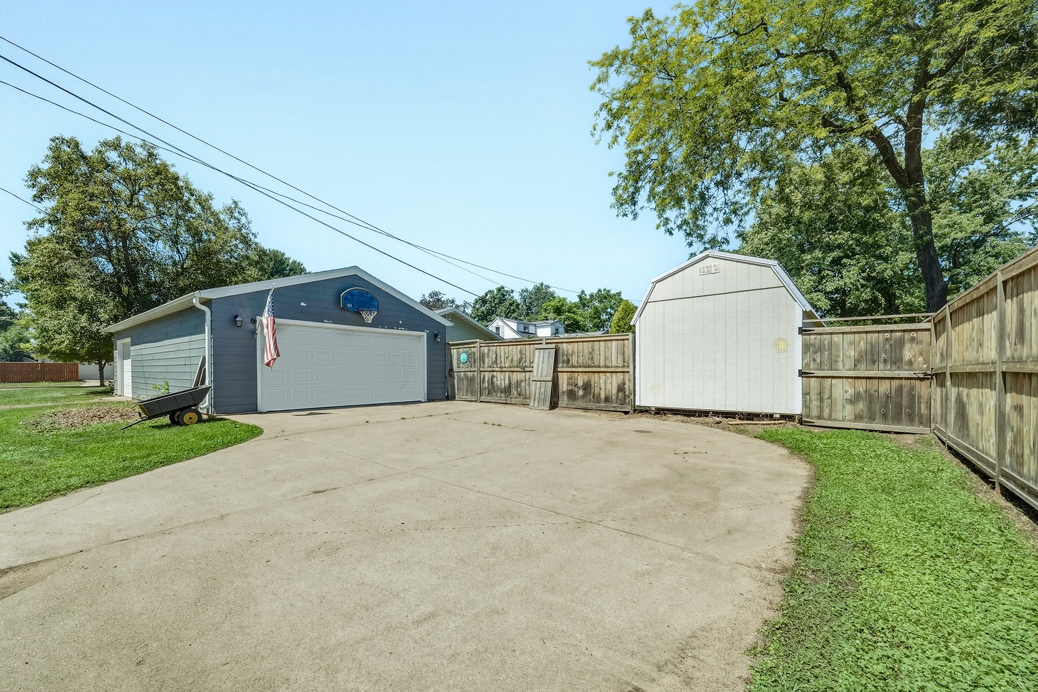 1603257 Property Photo 5