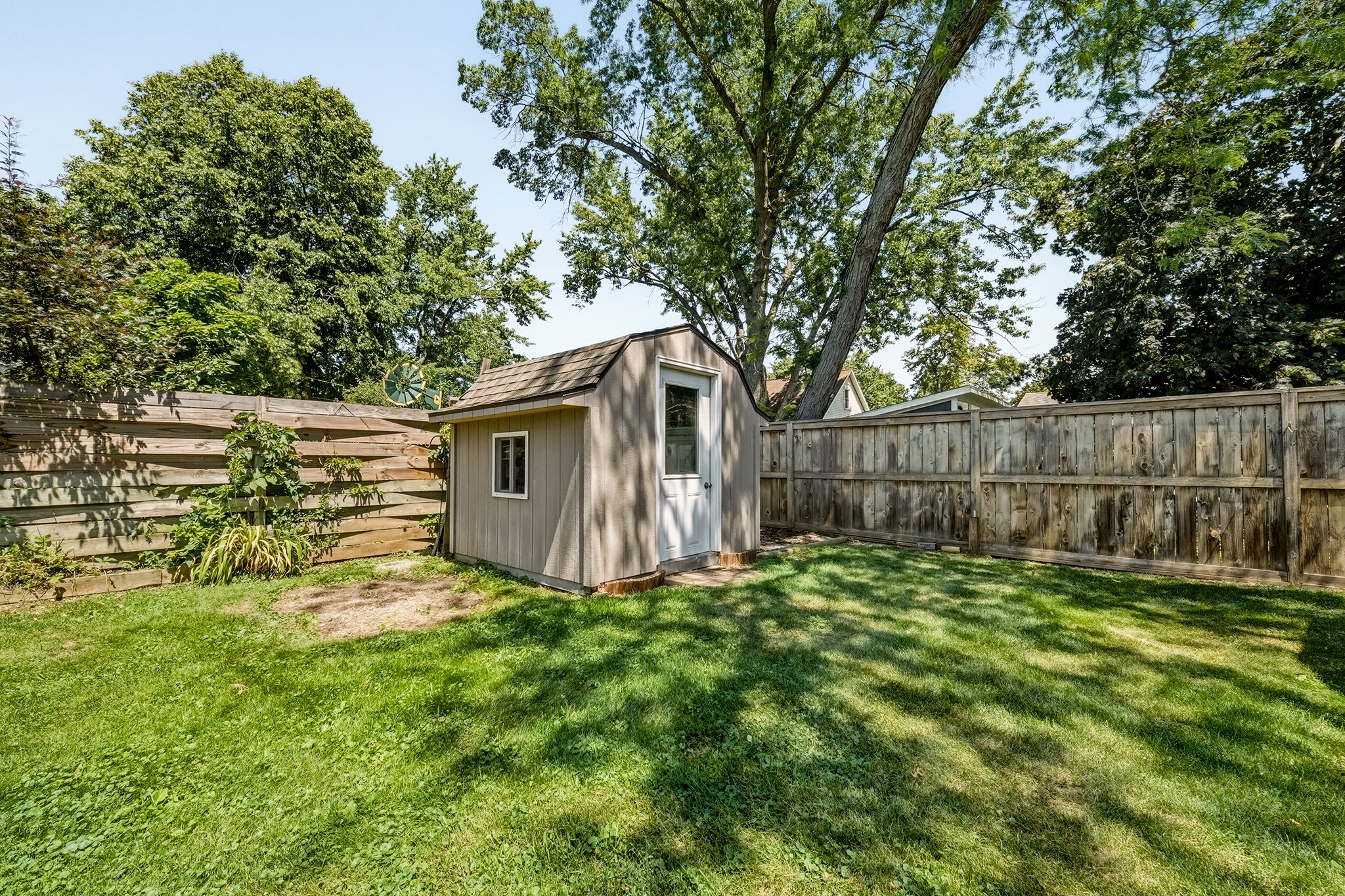 1603257 Property Photo 10