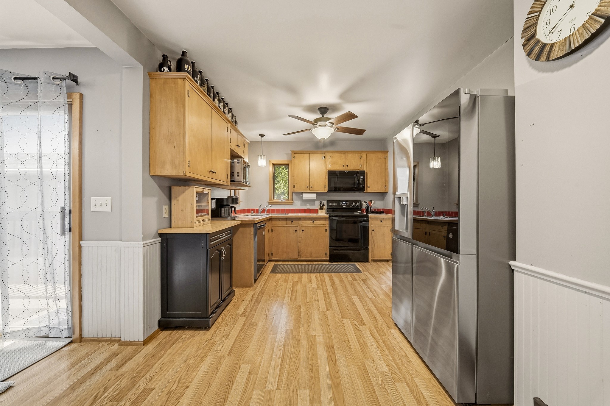 1603257 Property Photo 15